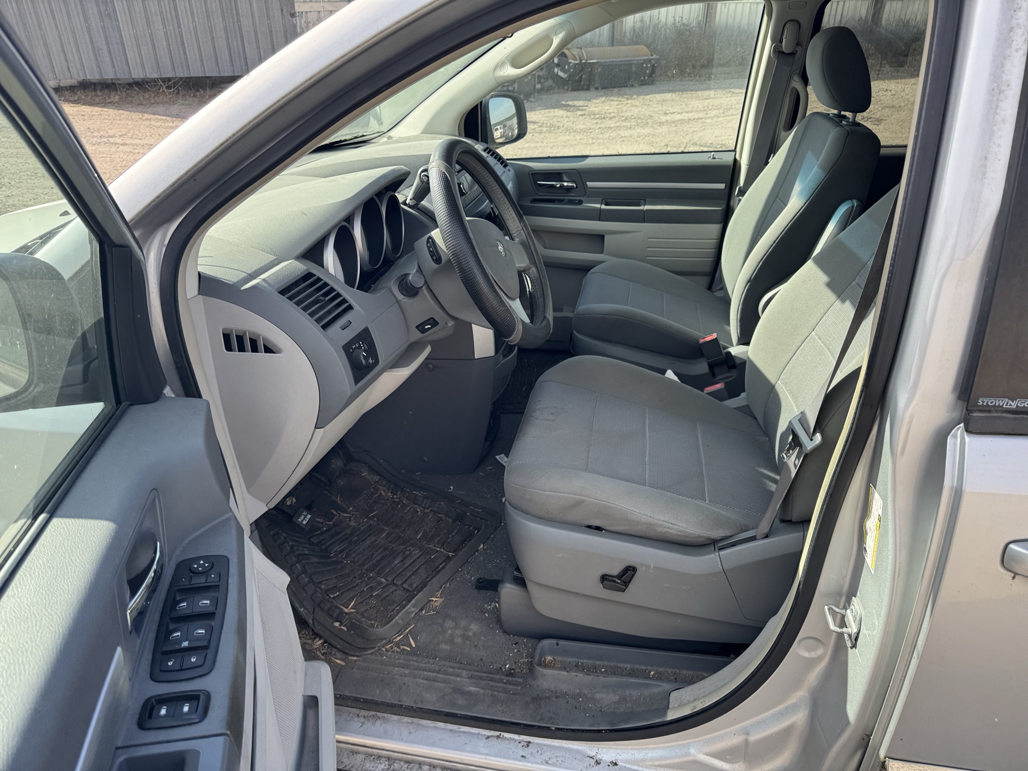 2009 dodge grand-caravan sxt with 228009 miles for sale near Elk River, Minnesota 106901_22_driver_seat.jpg