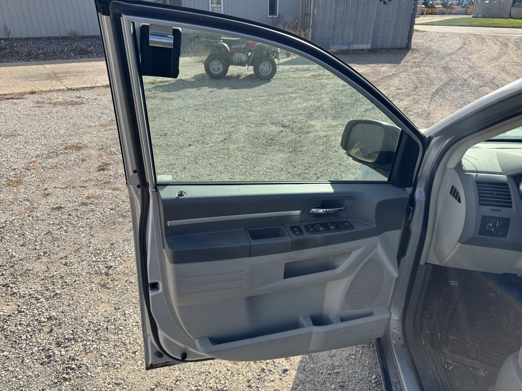 2009 dodge grand-caravan sxt with 228009 miles for sale near Elk River, Minnesota 106901_23_driver_door_panel.jpg