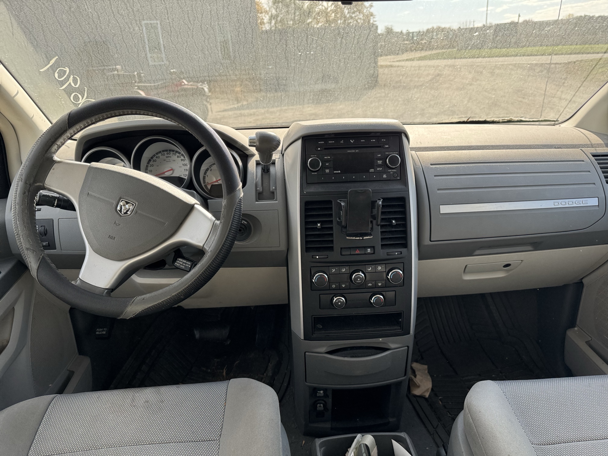 2009 dodge grand-caravan sxt with 228009 miles for sale near Elk River, Minnesota 106901_34_whole_dash.jpg