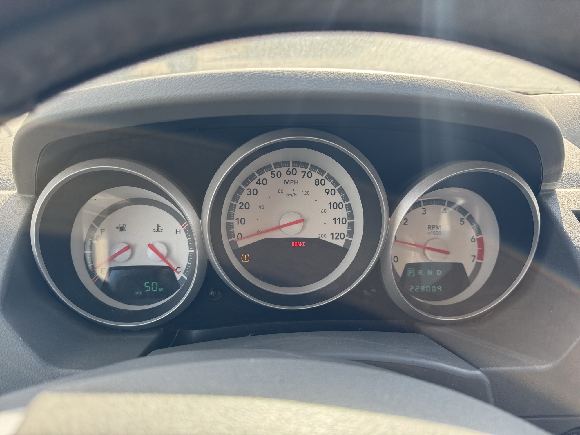2009 dodge grand-caravan sxt with 228009 miles for sale near Elk River, Minnesota 106901_43_gauge_cluster.jpg