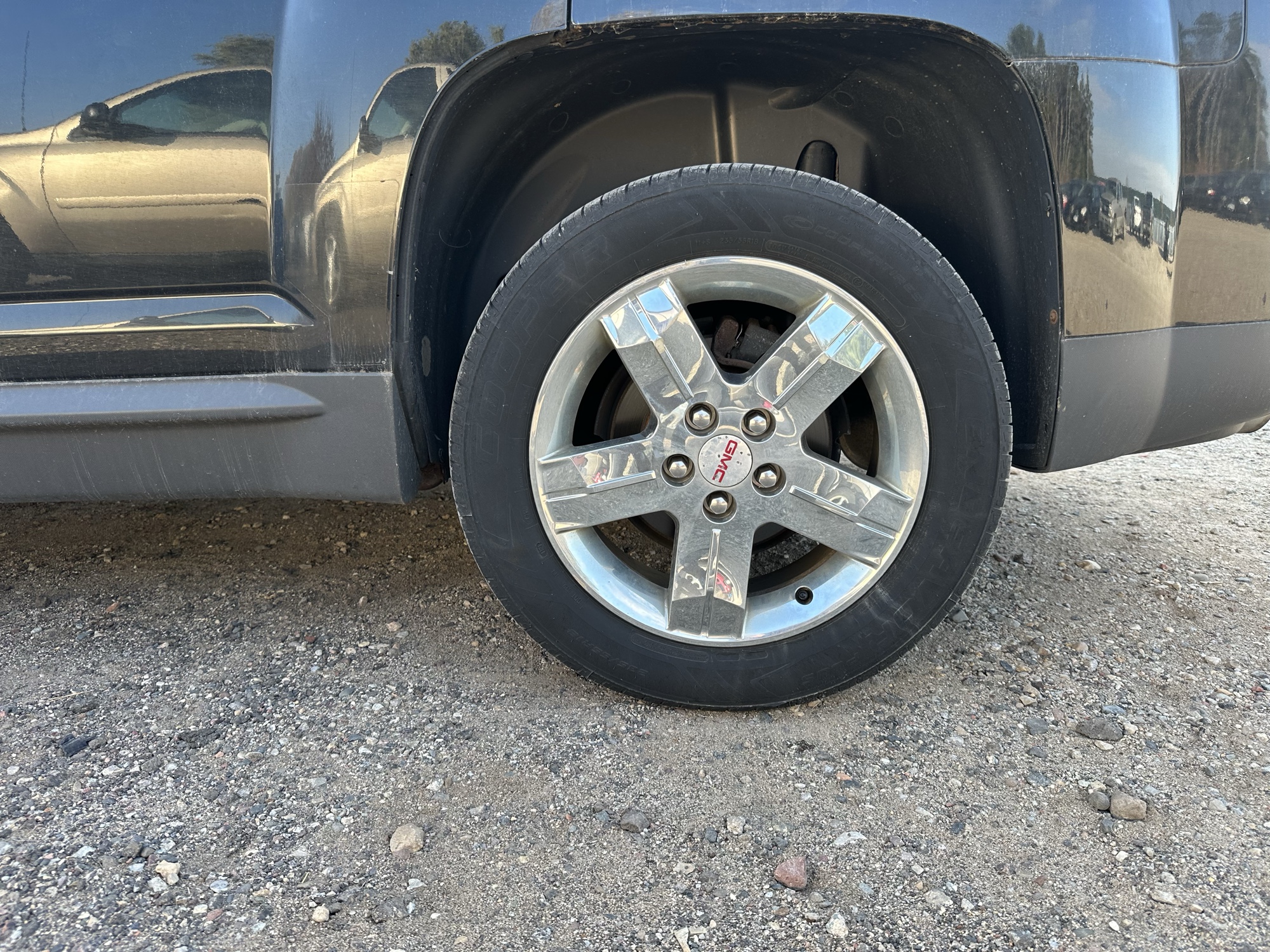 2013 gmc terrain slt2-awd with 181610 miles for sale near Elk River, Minnesota 106902_13_rear_drv_wheel.jpg