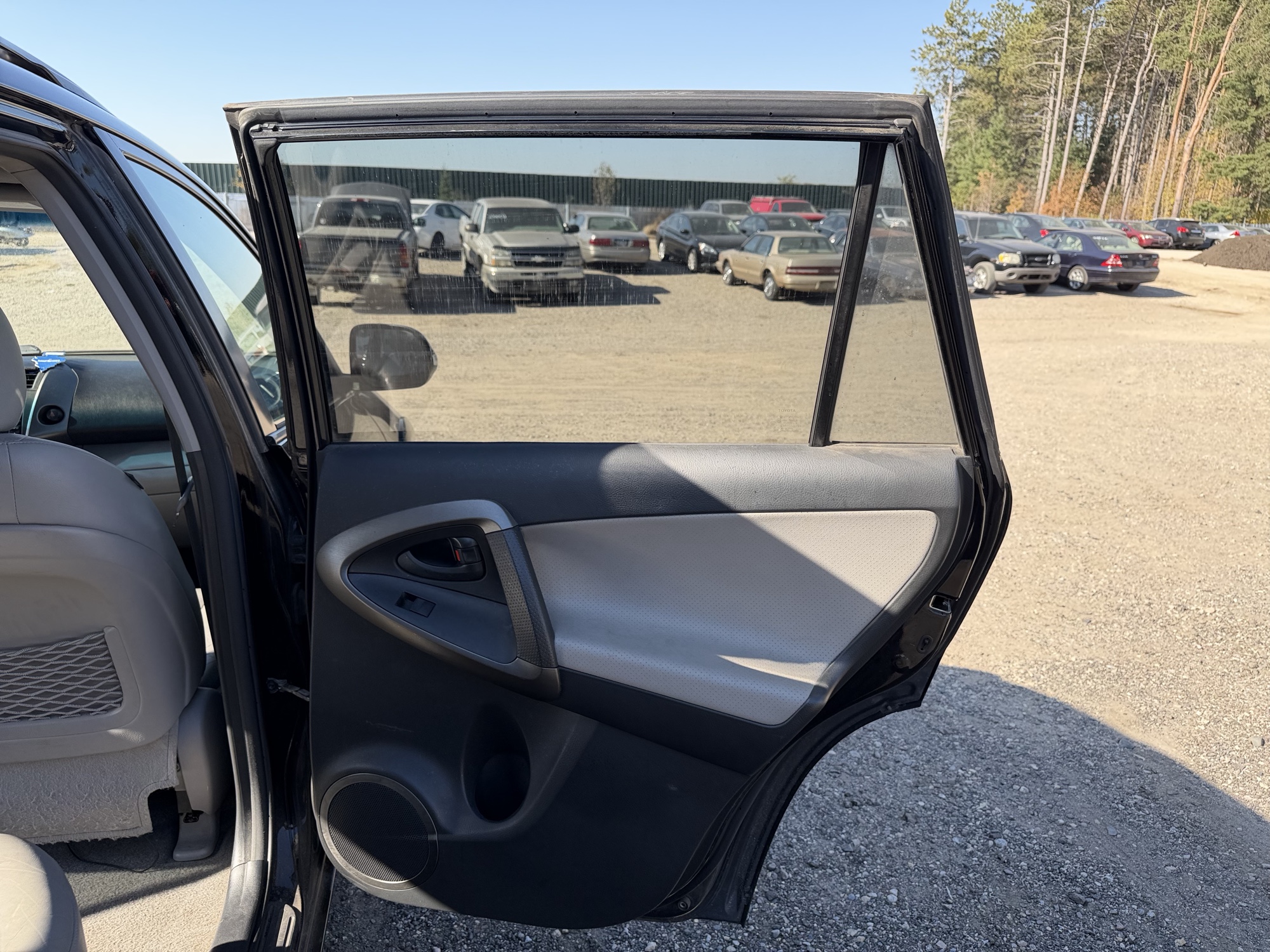 2010 toyota rav4 limited-v6-4wd with 306450 miles for sale near Elk River, Minnesota 106903_30_pass_rear_door_panel.jpg