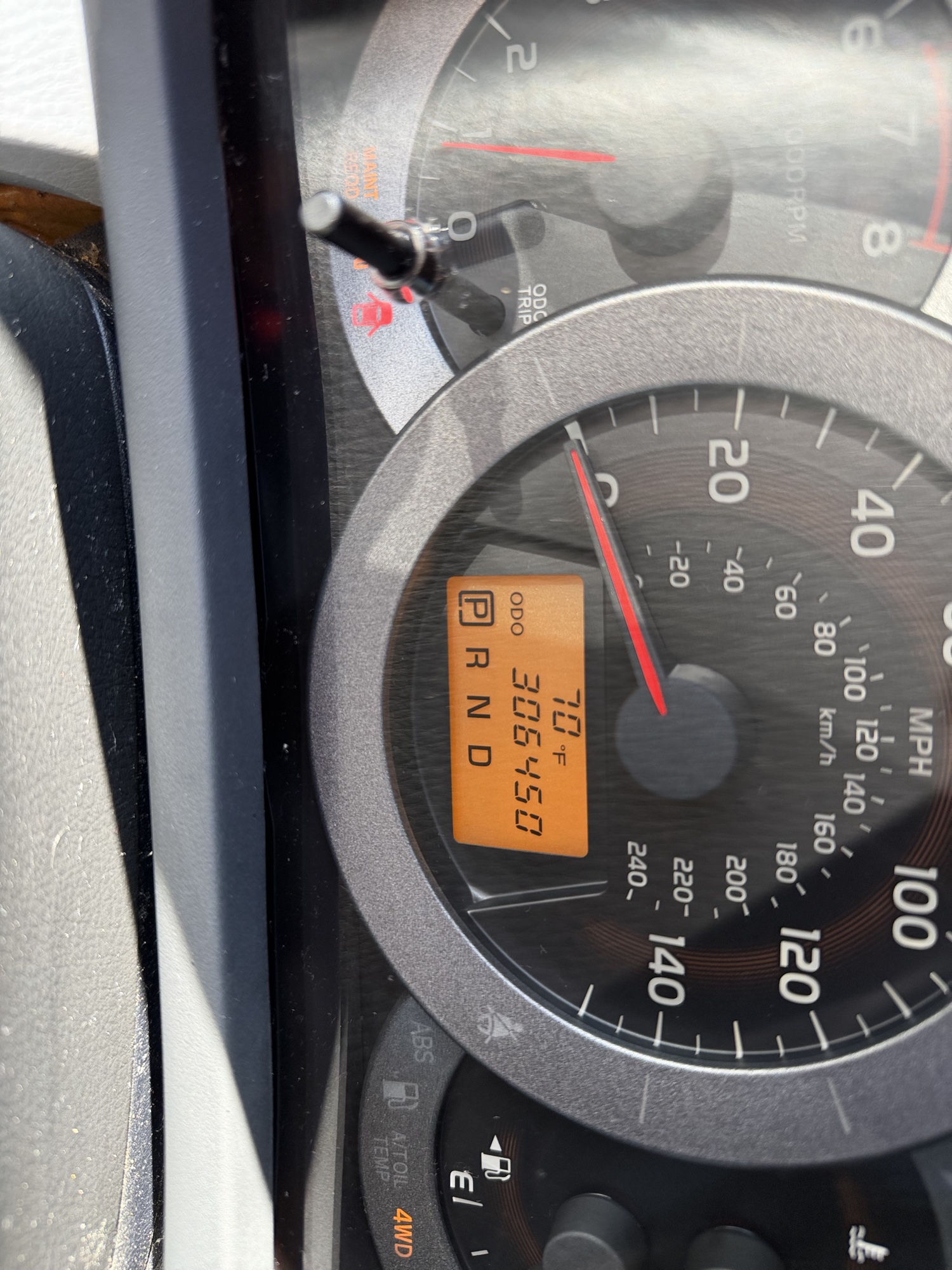2010 toyota rav4 limited-v6-4wd with 306450 miles for sale near Elk River, Minnesota 106903_44_mileage_closeup.jpg