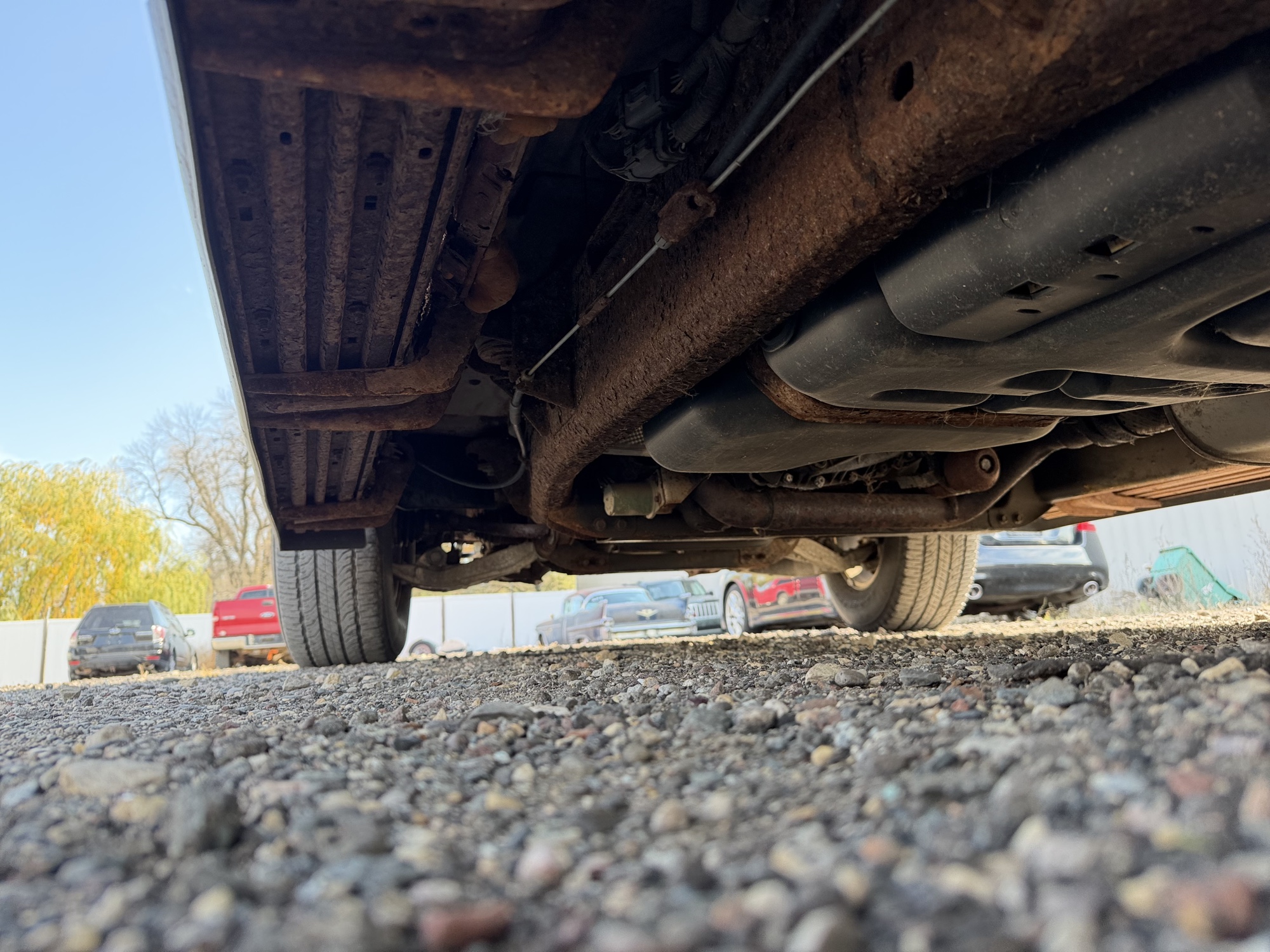 2003 ford expedition eddie-bauer-4wd with 185288 miles for sale near Elk River, Minnesota 106904_18_undercar_rear_drv.jpg