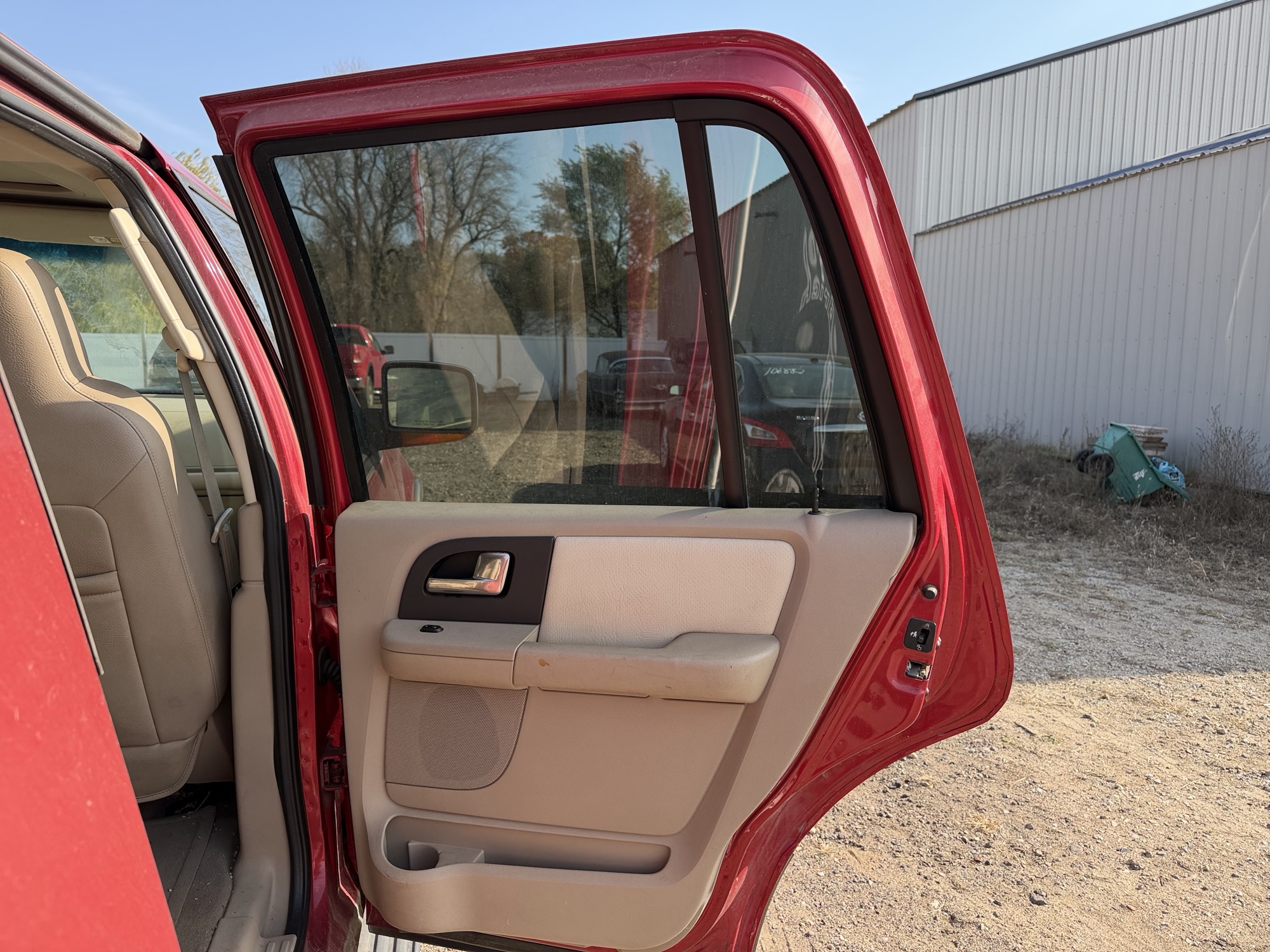 2003 ford expedition eddie-bauer-4wd with 185288 miles for sale near Elk River, Minnesota 106904_30_pass_rear_door_panel.jpg