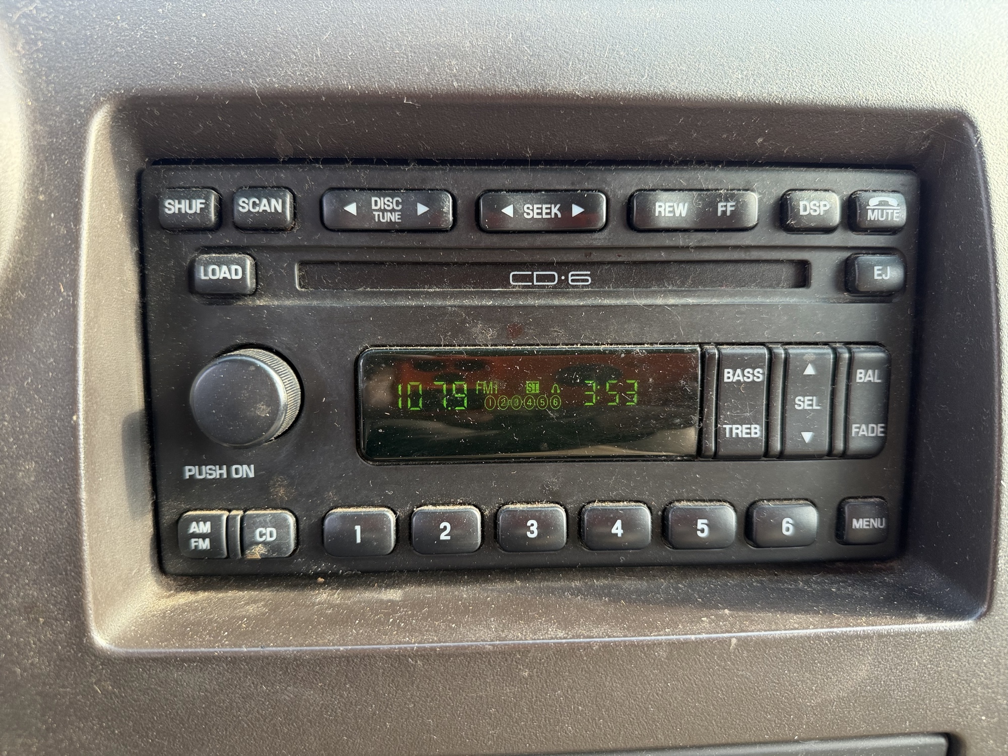 2003 ford expedition eddie-bauer-4wd with 185288 miles for sale near Elk River, Minnesota 106904_39_radio_closeup.jpg
