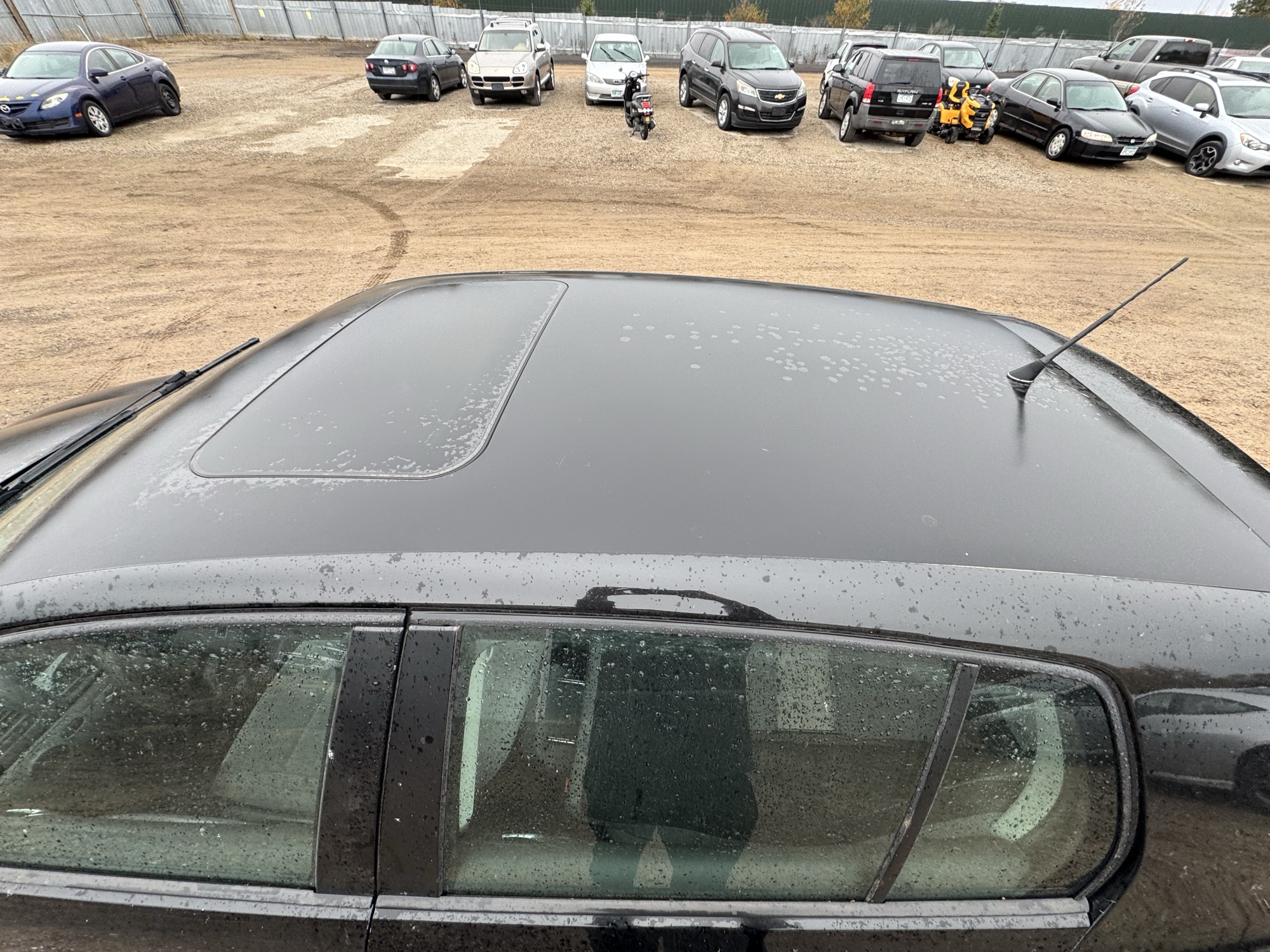 2007 volkswagen rabbit 4-door with 269730 miles for sale near Elk River, Minnesota 106907_11_roof.jpg