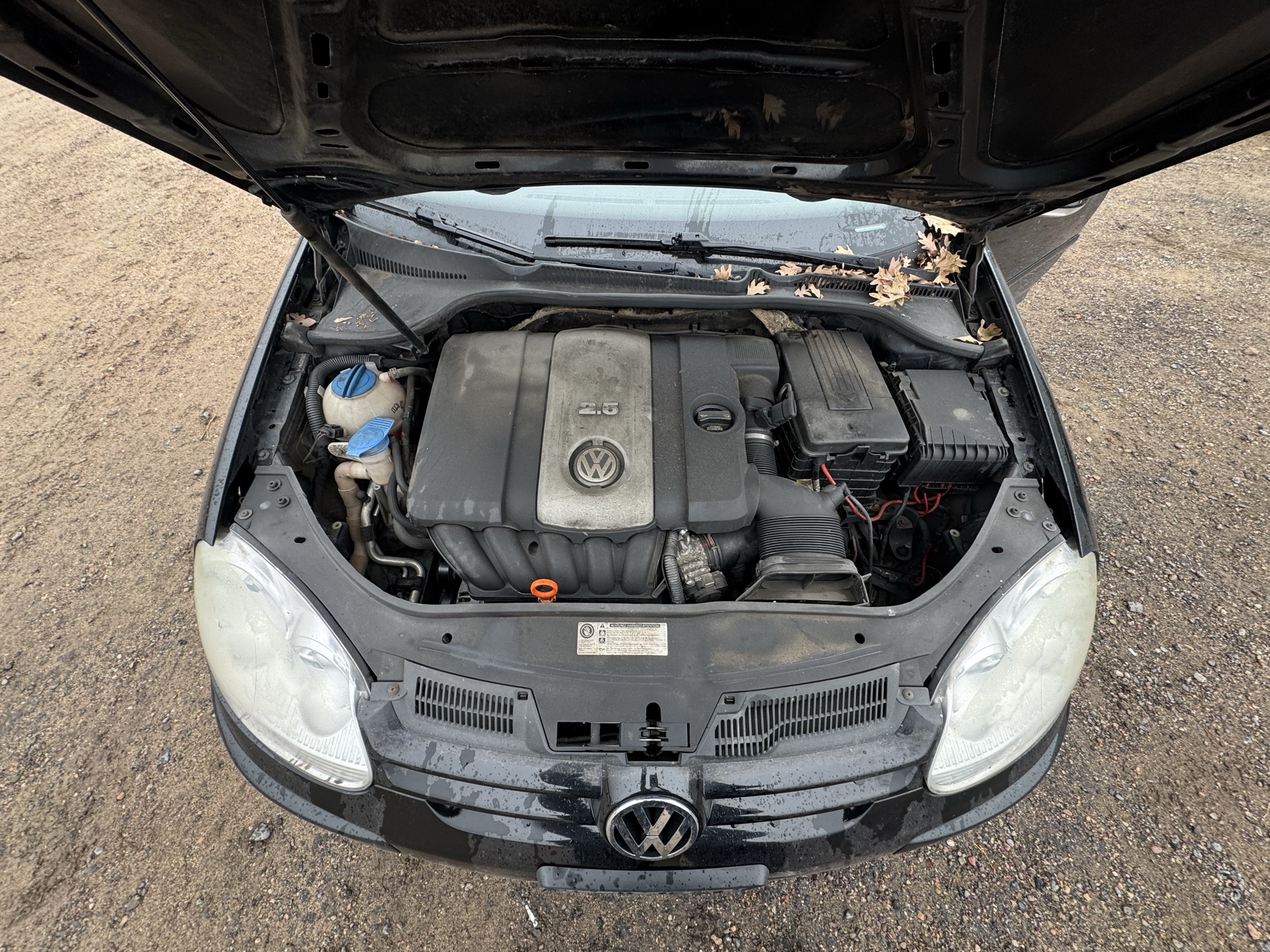 2007 volkswagen rabbit 4-door with 269730 miles for sale near Elk River, Minnesota 106907_49_engine_bay.jpg