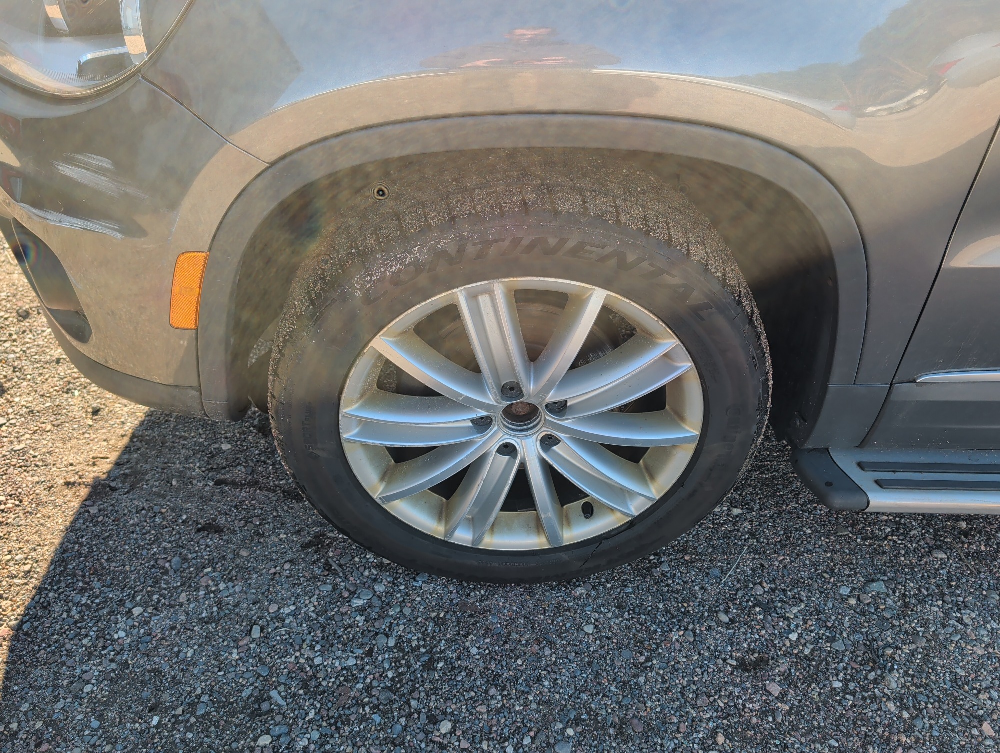 2014 volkswagen tiguan se-4motion with 167934 miles for sale near Elk River, Minnesota 106908_12_drv_front_wheel.jpg