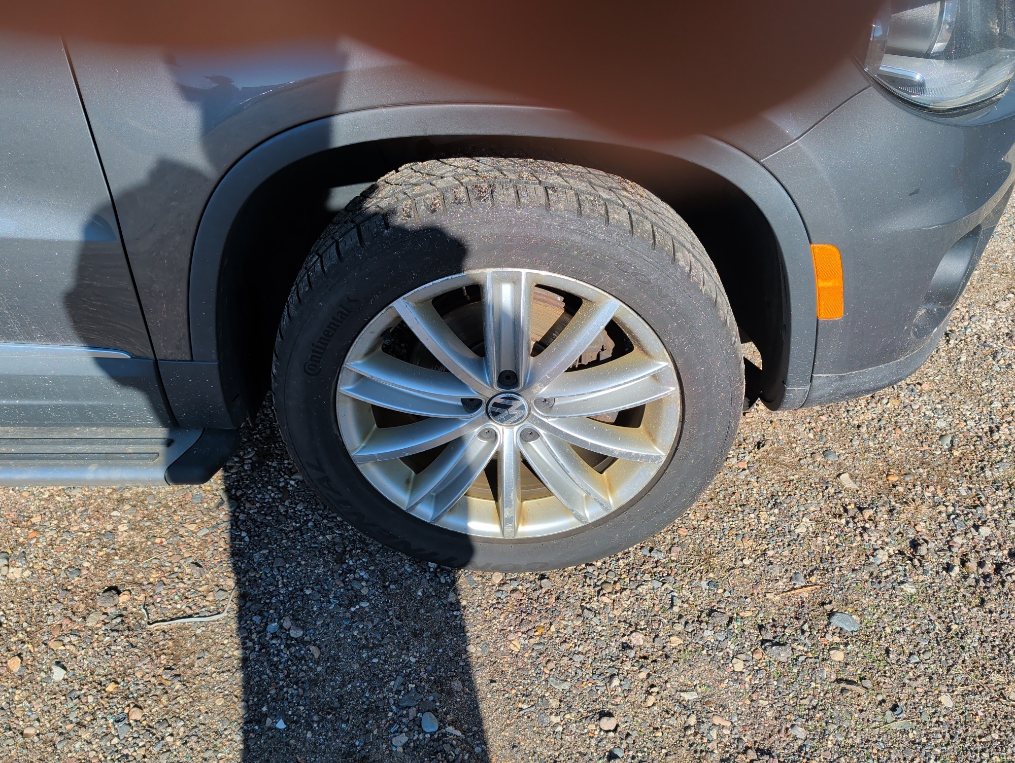 2014 volkswagen tiguan se-4motion with 167934 miles for sale near Elk River, Minnesota 106908_15_front_pass_wheel.jpg
