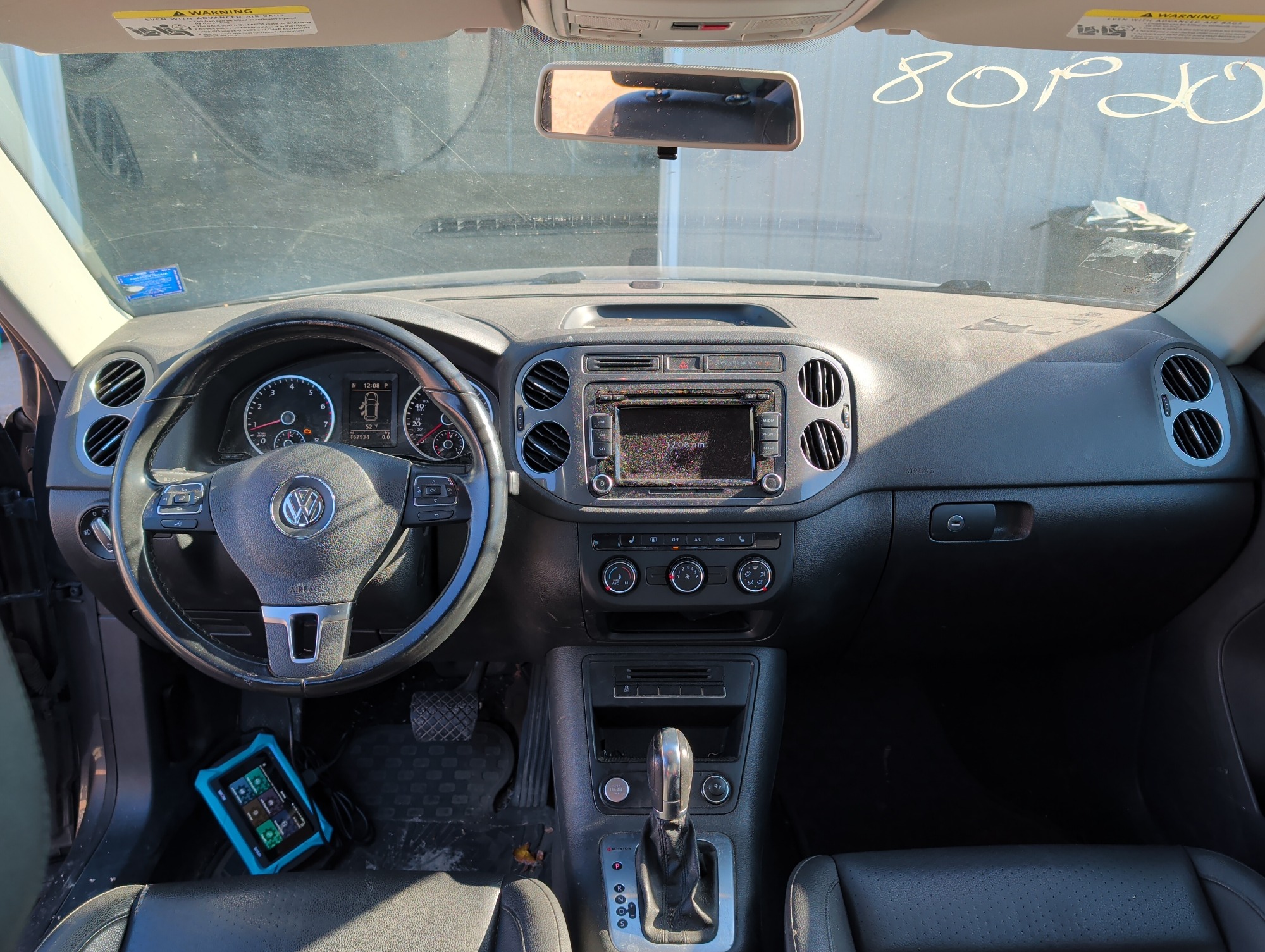 2014 volkswagen tiguan se-4motion with 167934 miles for sale near Elk River, Minnesota 106908_34_whole_dash.jpg