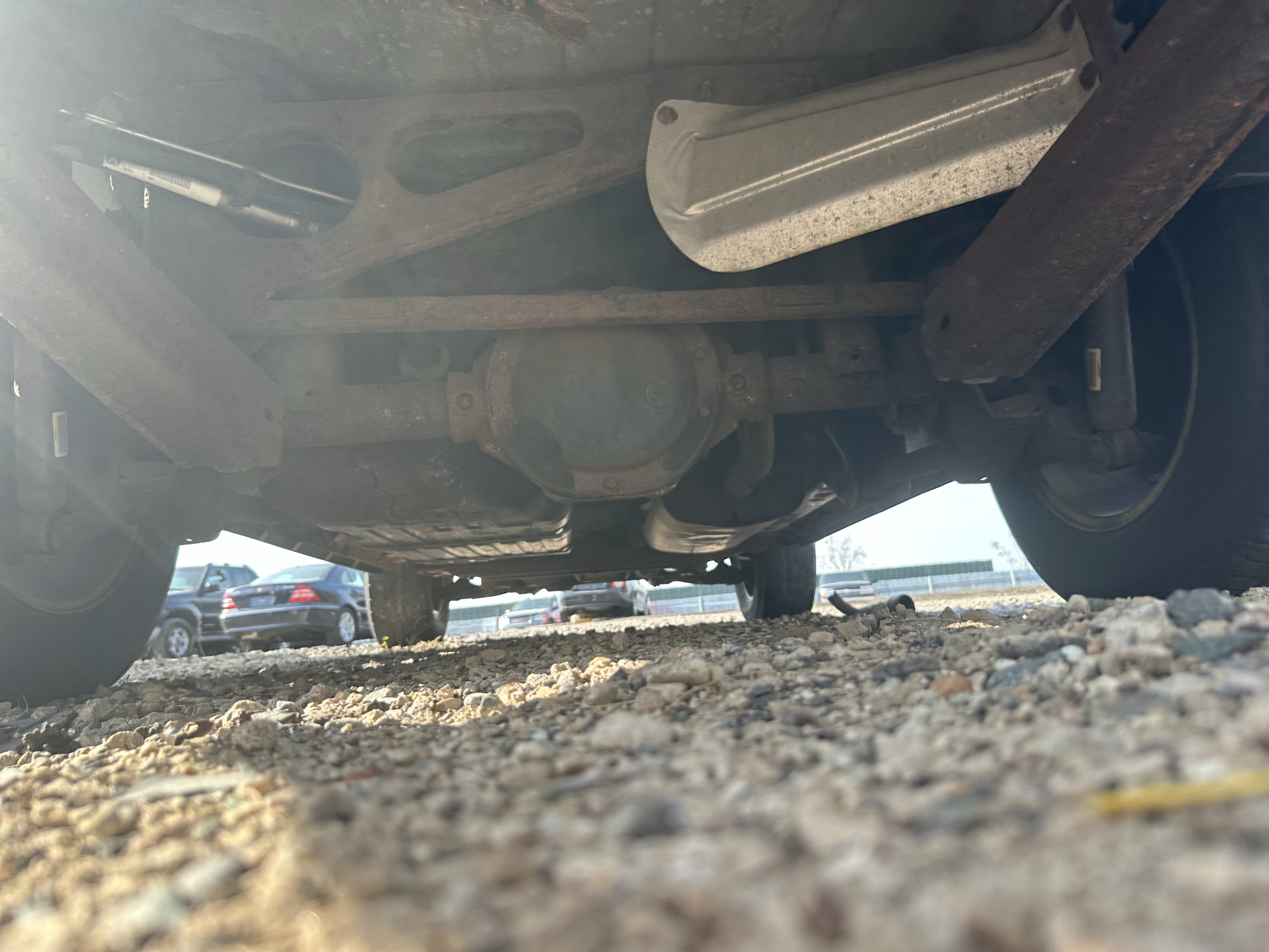 2005 jeep grand-cherokee laredo-4wd for sale near Elk River, Minnesota 106910_19_undercar_rear.jpg