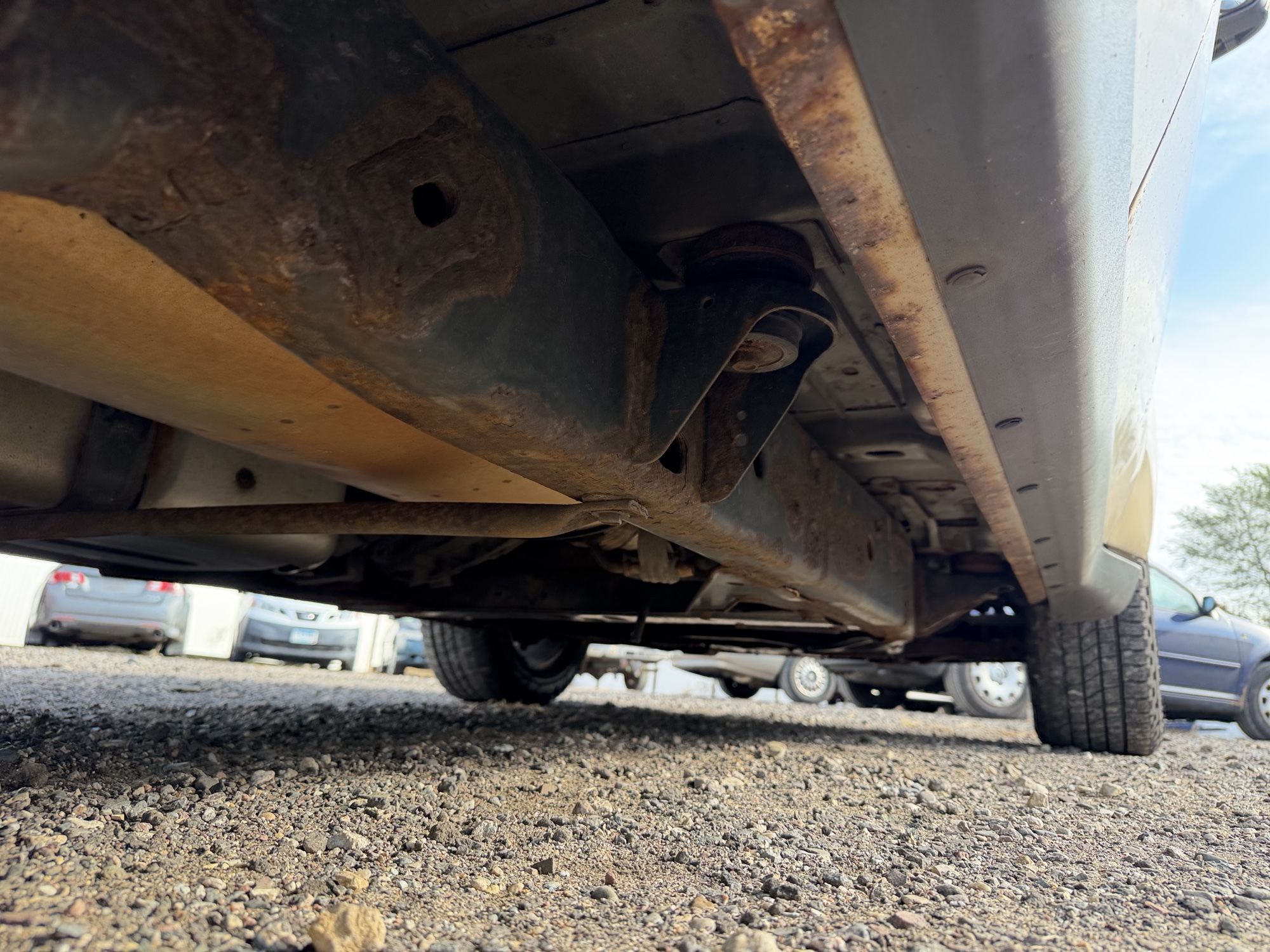 2006 chevrolet trailblazer ls-4wd with 231301 miles for sale near Elk River, Minnesota 106912_20_undercar_rear_pass.jpg