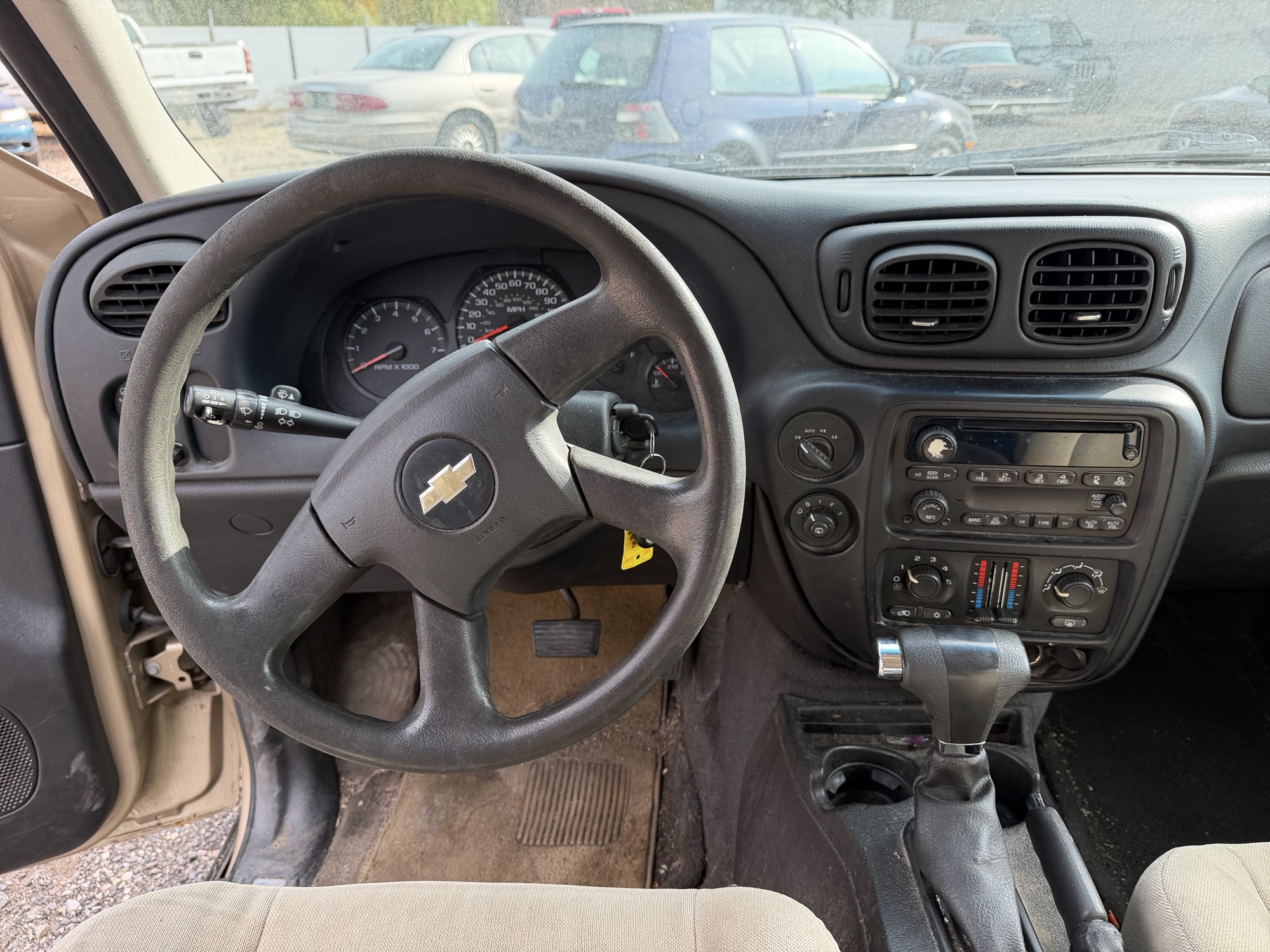 2006 chevrolet trailblazer ls-4wd with 231301 miles for sale near Elk River, Minnesota 106912_33_dash_from_driver.jpg