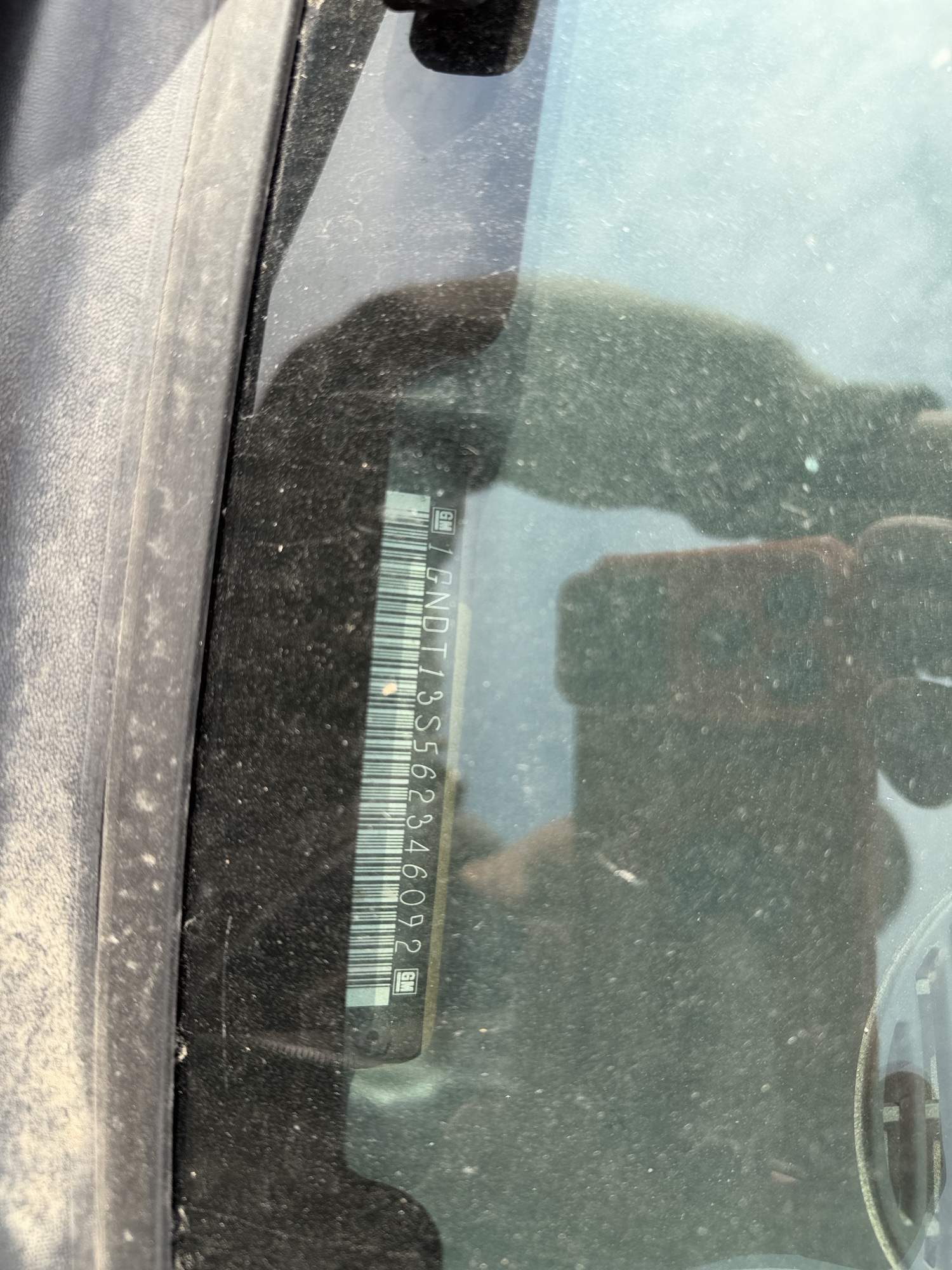 2006 chevrolet trailblazer ls-4wd with 231301 miles for sale near Elk River, Minnesota 106912_48_windshield_vin_plate.jpg