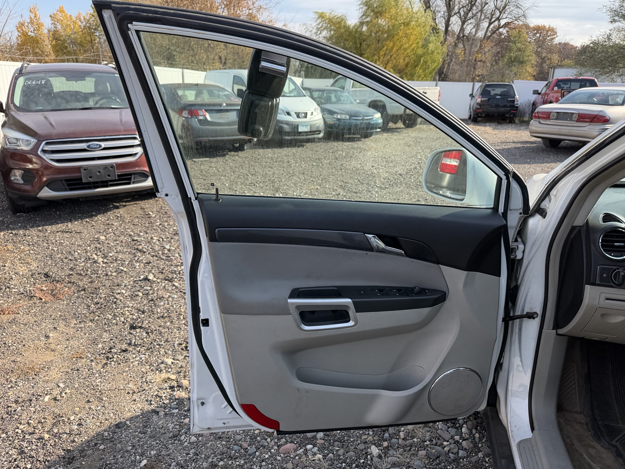 2008 saturn vue fwd with 222898 miles for sale near Elk River, Minnesota 106913_23_driver_door_panel.jpg