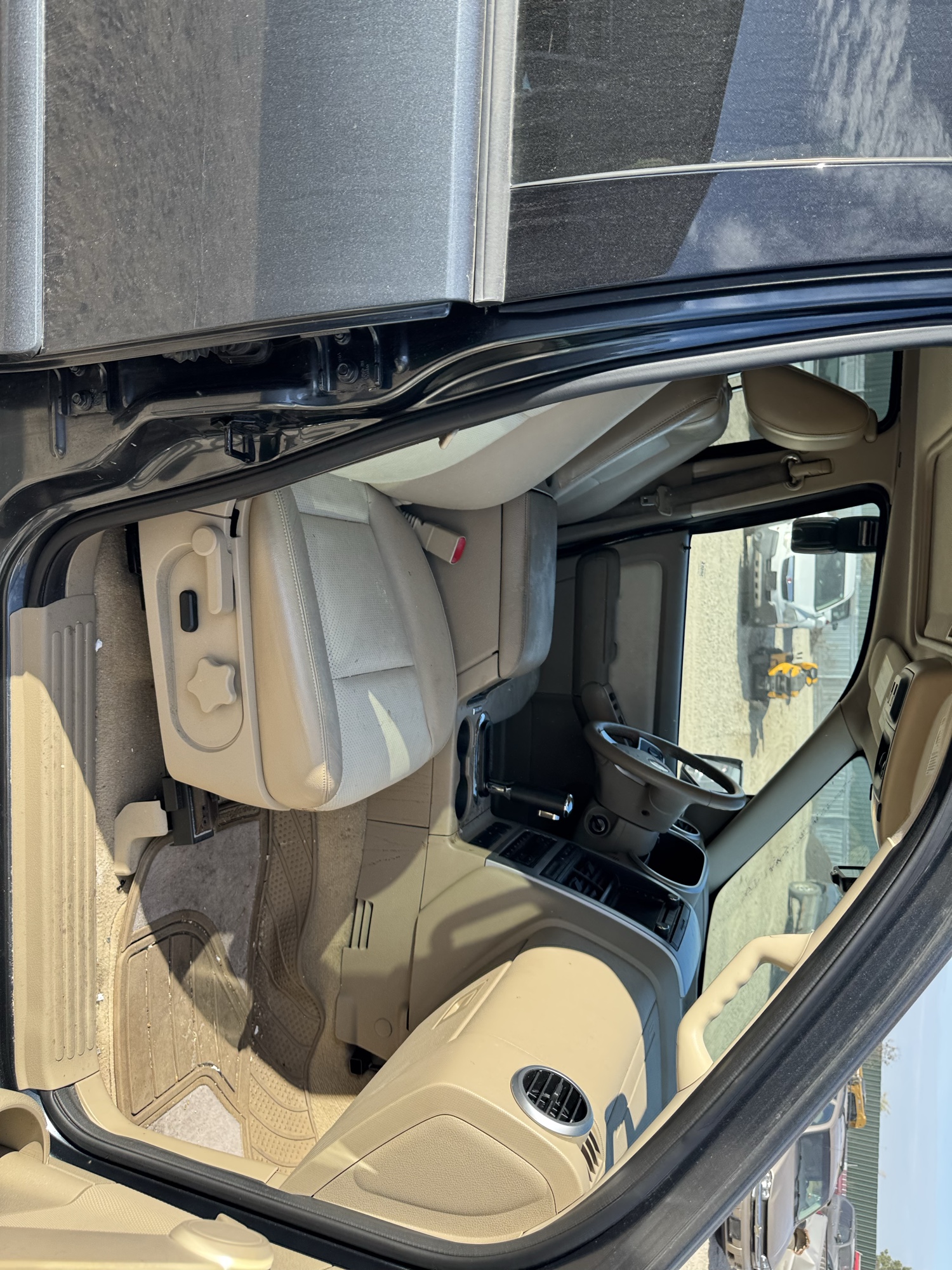 2010 mercury mountaineer premier-4.0l-awd with 95037 miles for sale near Elk River, Minnesota 106914_31_passenger_seat.jpg