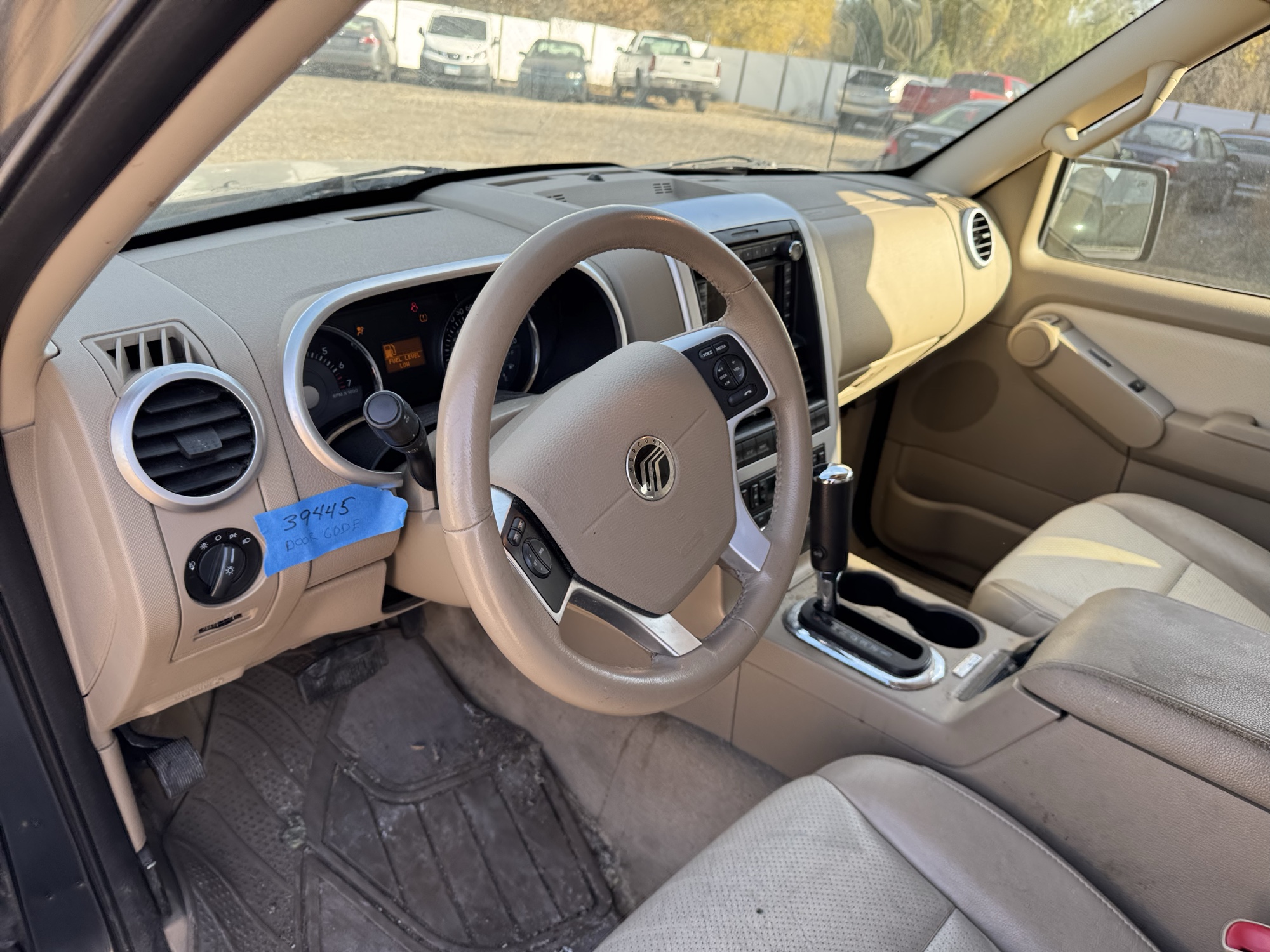 2010 mercury mountaineer premier-4.0l-awd with 95037 miles for sale near Elk River, Minnesota 106914_33_dash_from_driver.jpg