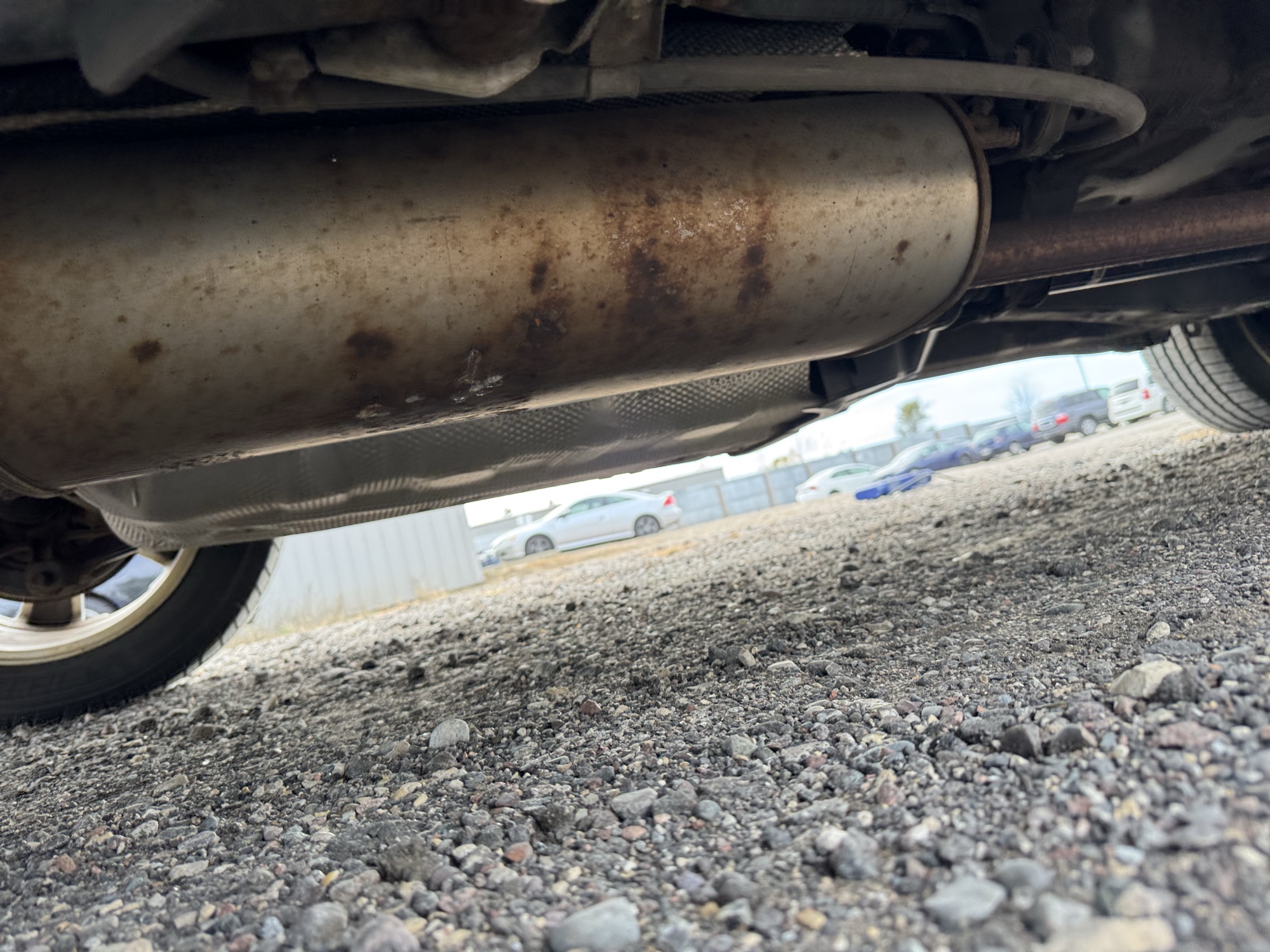 2004 lexus rx-330 4wd with 211578 miles for sale near Elk River, Minnesota 106917_20_undercar_rear_pass.jpg