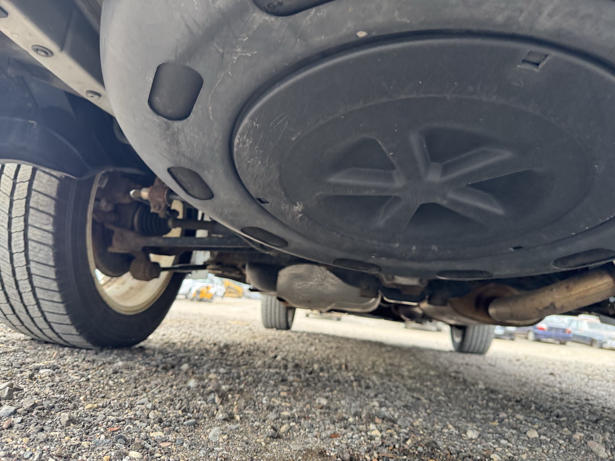 2004 lexus rx-330 4wd with 211578 miles for sale near Elk River, Minnesota 106917_27_spare_tire.jpg