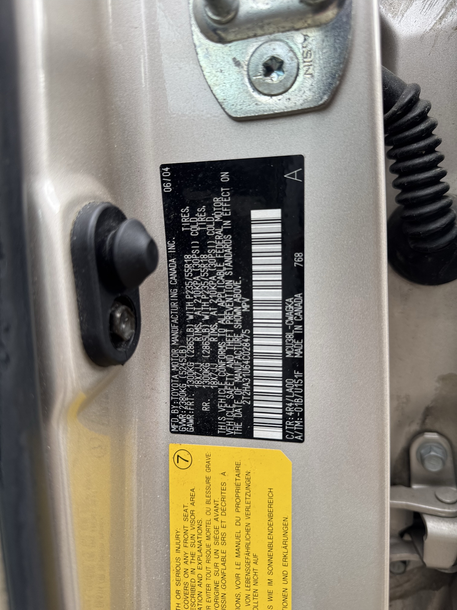 2004 lexus rx-330 4wd with 211578 miles for sale near Elk River, Minnesota 106917_47_door_vin_sticker.jpg