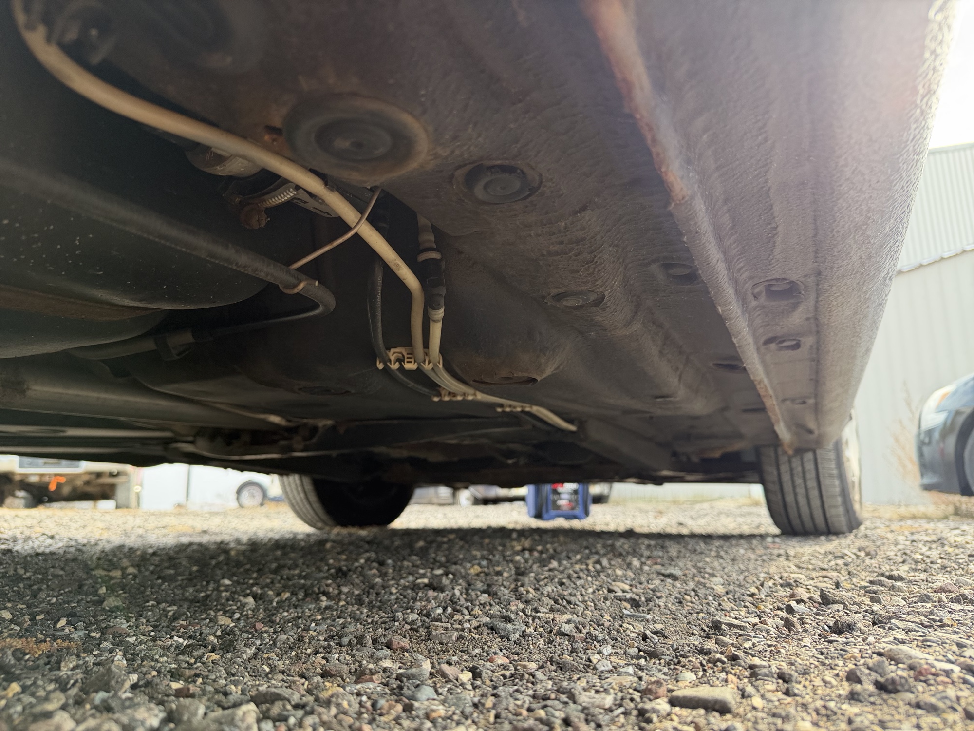 2004 volkswagen golf gl-2.0 with 222387 miles for sale near Elk River, Minnesota 106919_20_undercar_rear_pass.jpg