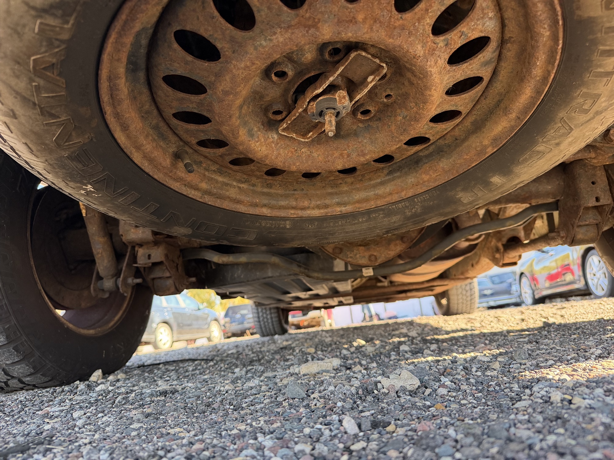 2005 chevrolet trailblazer ls-4wd with 141688 miles for sale near Elk River, Minnesota 106920_19_undercar_rear.jpg