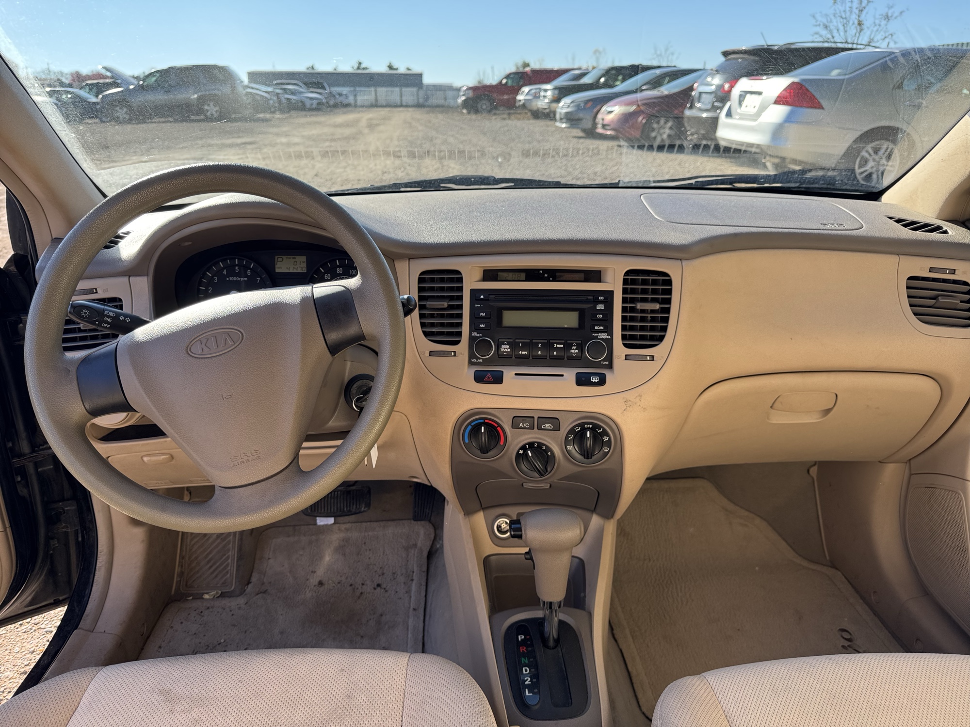 2006 kia rio base with 41470 miles for sale near Elk River, Minnesota 106921_34_whole_dash.jpg