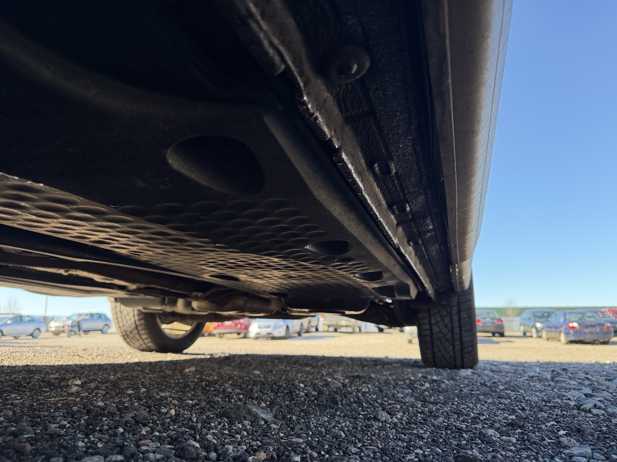 2011 volkswagen tiguan s-4motion with 116934 miles for sale near Elk River, Minnesota 106922_17_undercar_drv_side.jpg