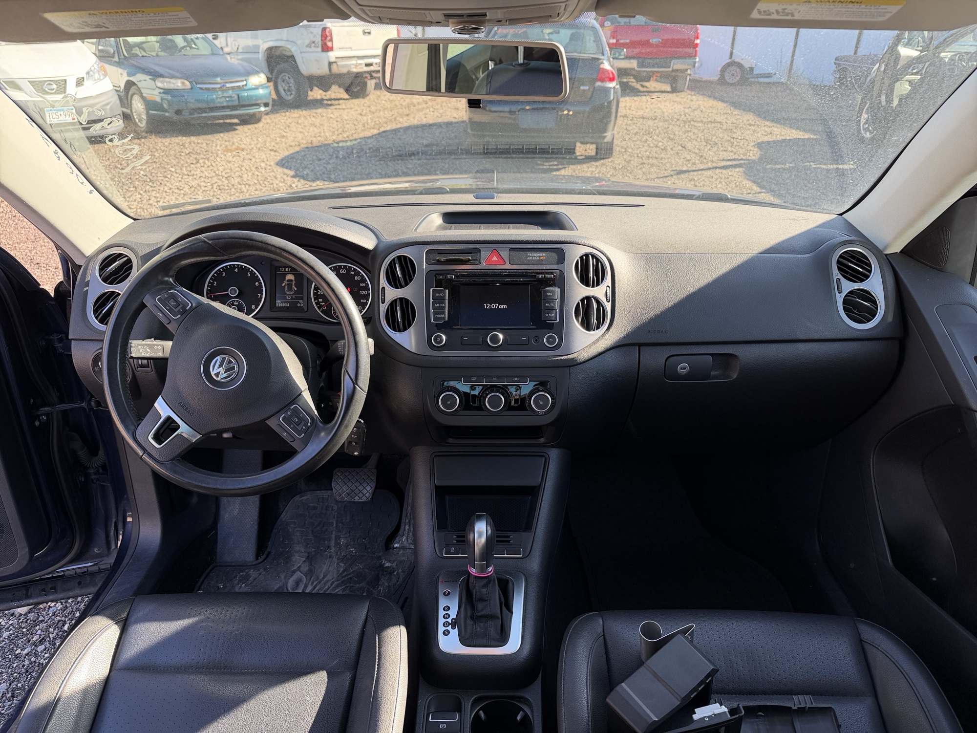 2011 volkswagen tiguan s-4motion with 116934 miles for sale near Elk River, Minnesota 106922_34_whole_dash.jpg