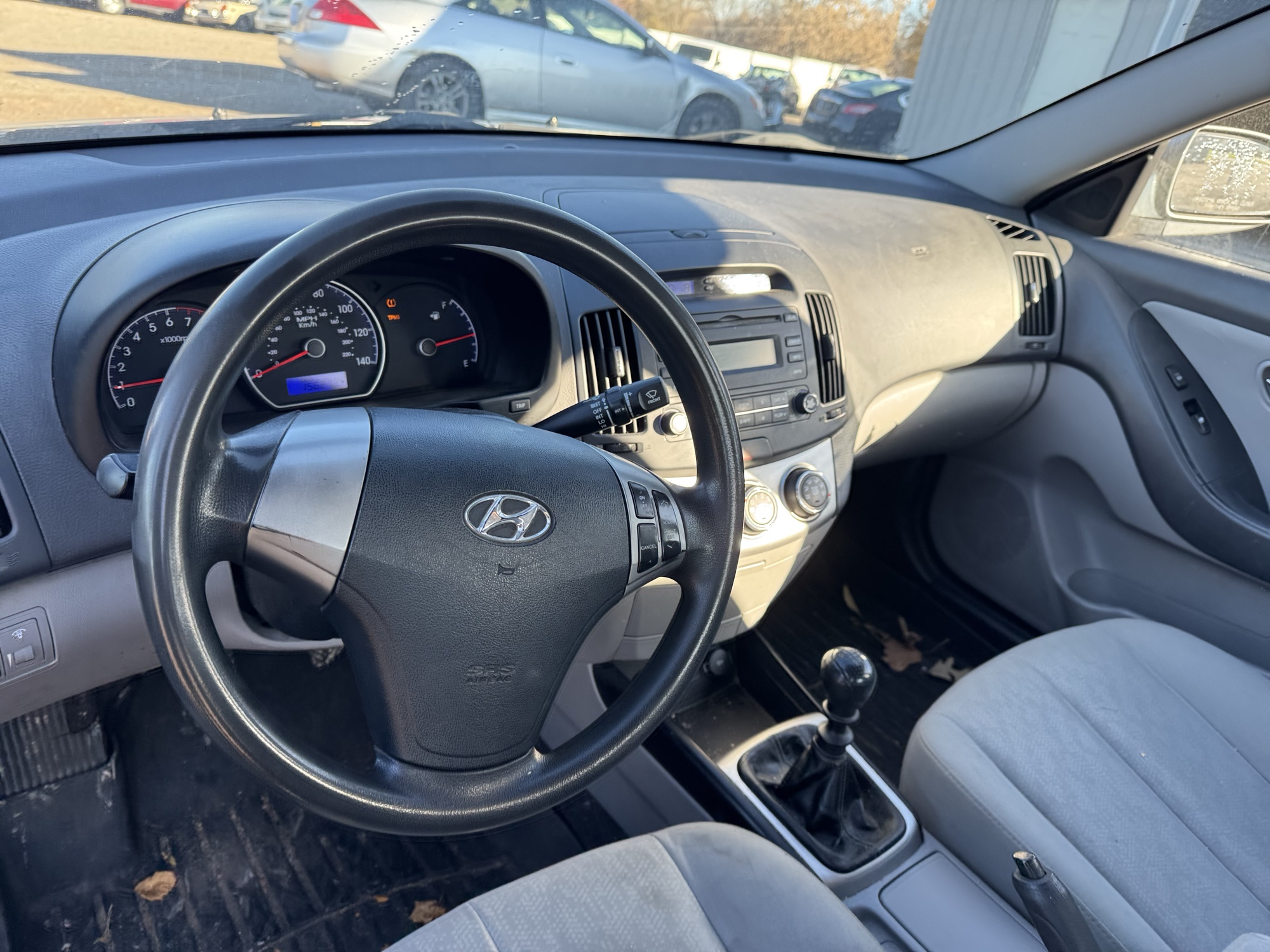 2010 hyundai elantra se with 156272 miles for sale near Elk River, Minnesota 106924_33_dash_from_driver.jpg