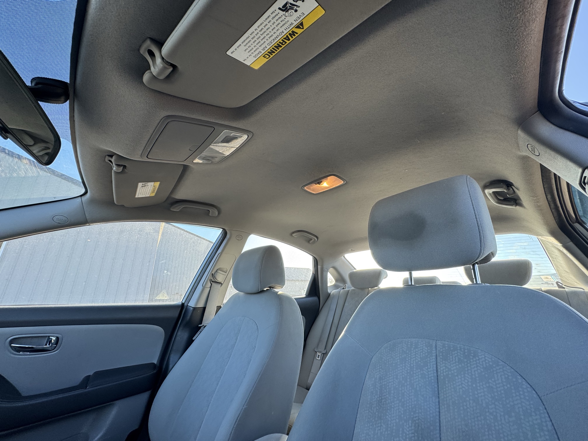 2010 hyundai elantra se with 156272 miles for sale near Elk River, Minnesota 106924_35_headliner_sunroof.jpg