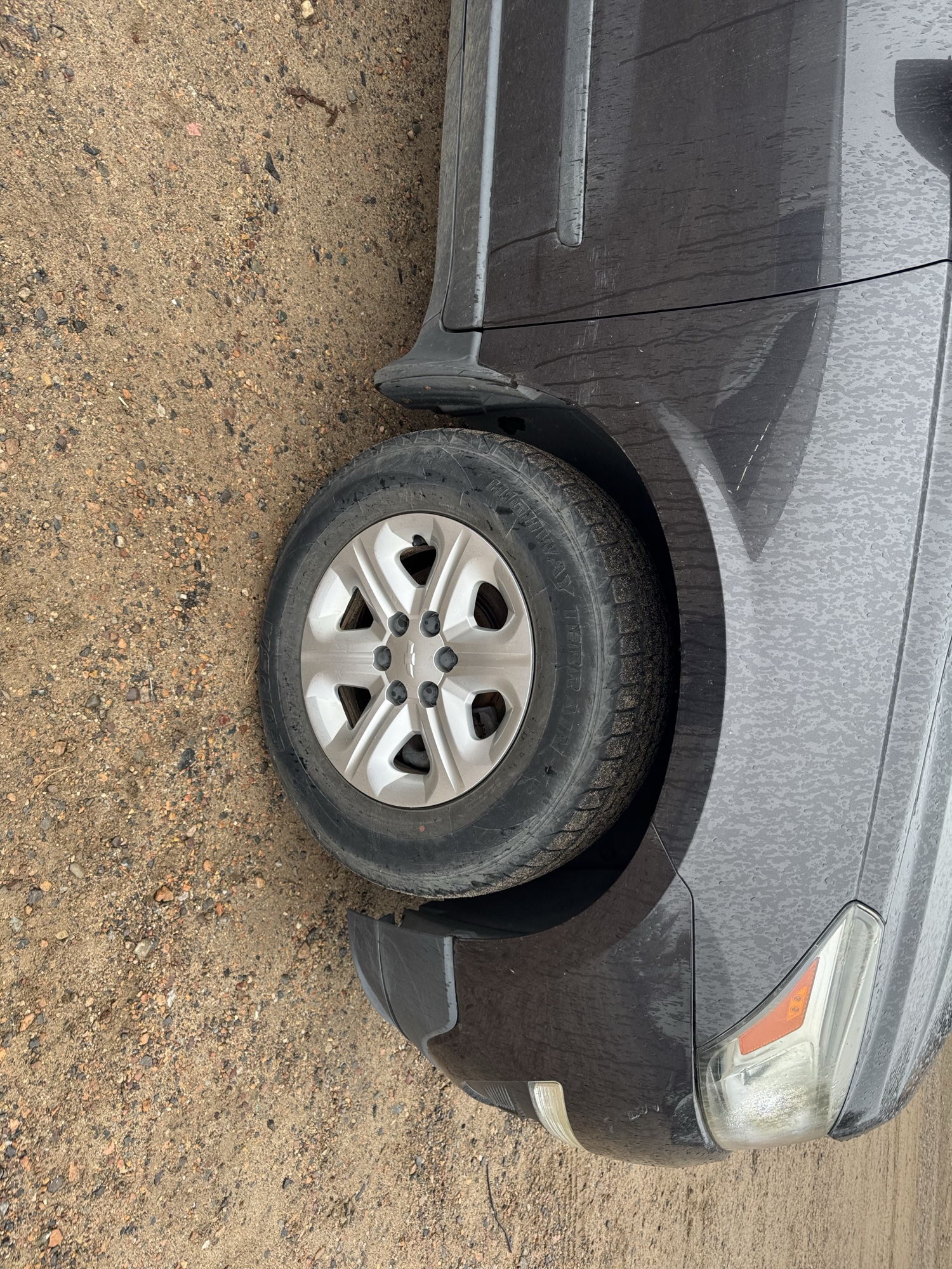 2014 chevrolet traverse ls-awd with 138627 miles for sale near Elk River, Minnesota 106928_15_front_pass_wheel.jpg