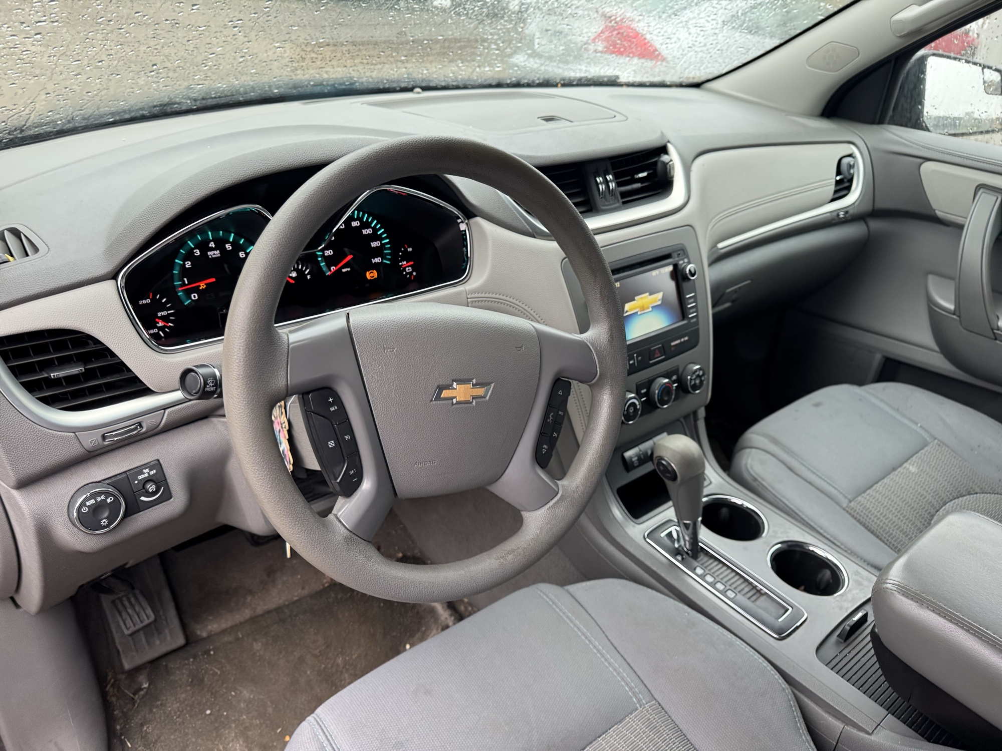 2014 chevrolet traverse ls-awd with 138627 miles for sale near Elk River, Minnesota 106928_33_dash_from_driver.jpg