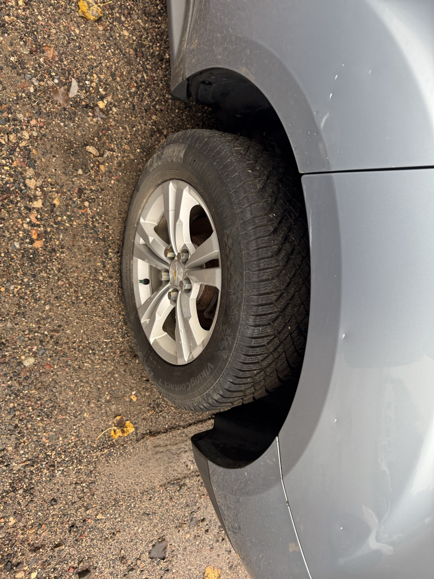2014 chevrolet equinox 1lt-2wd with 85899 miles for sale near Elk River, Minnesota 106929_13_rear_drv_wheel.jpg
