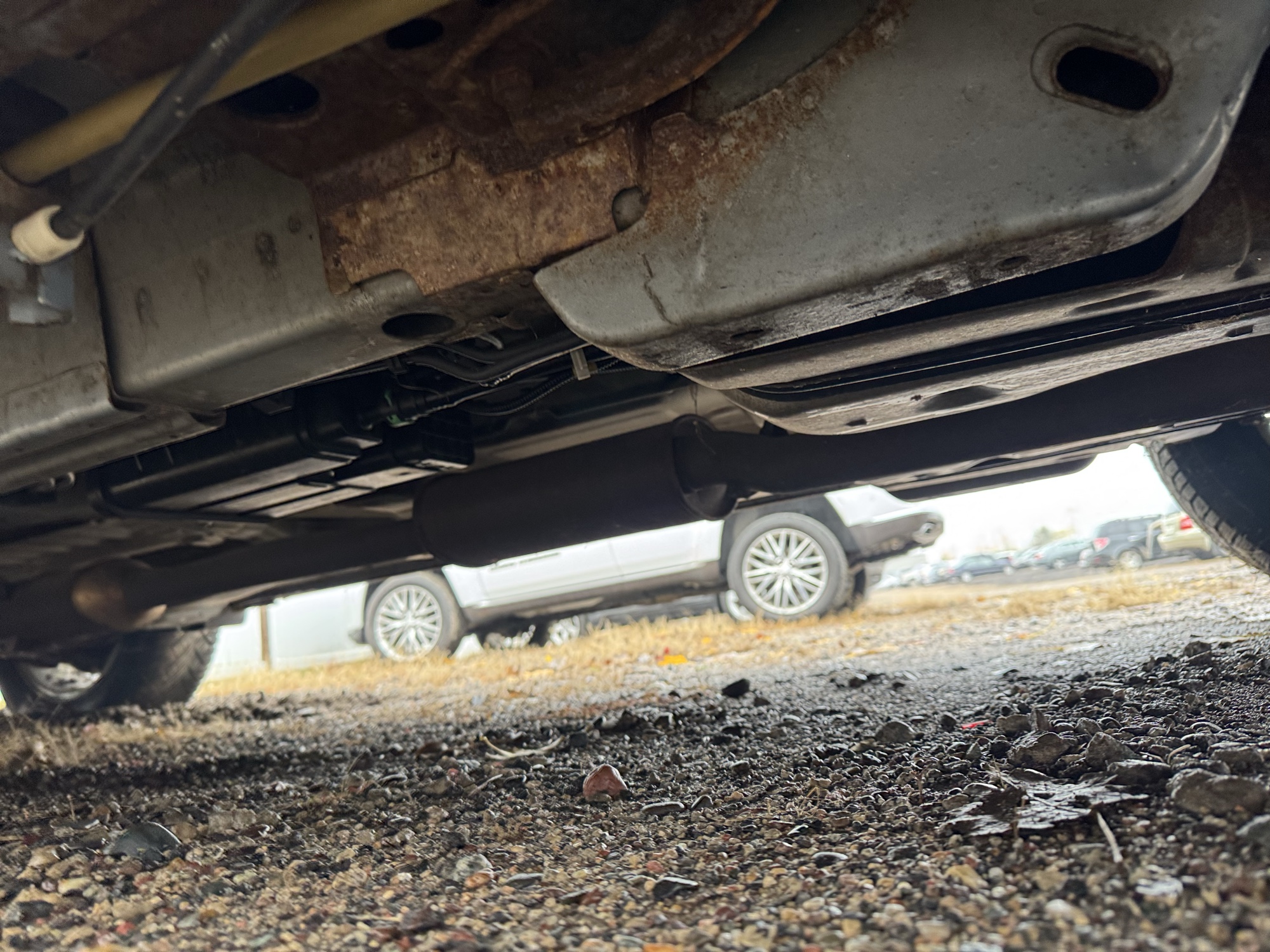 2014 chevrolet equinox 1lt-2wd with 85899 miles for sale near Elk River, Minnesota 106929_18_undercar_rear_drv.jpg