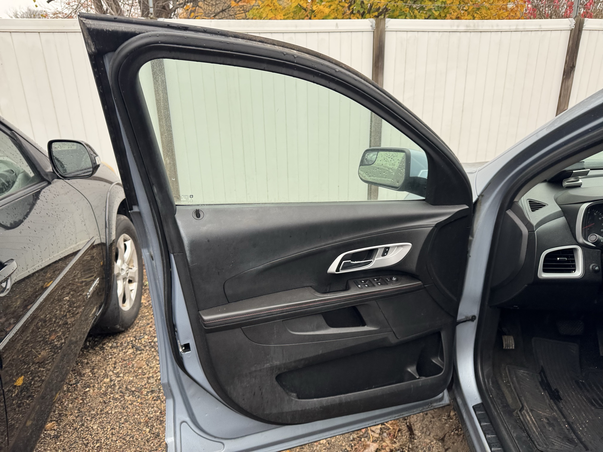 2014 chevrolet equinox 1lt-2wd with 85899 miles for sale near Elk River, Minnesota 106929_23_driver_door_panel.jpg