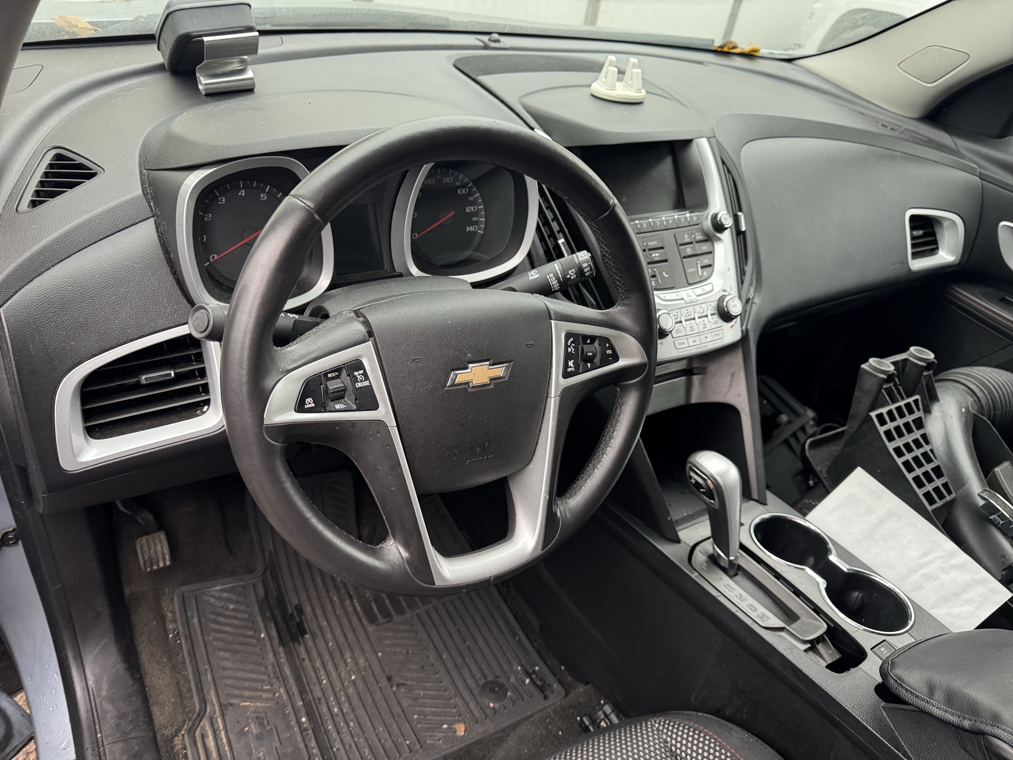 2014 chevrolet equinox 1lt-2wd with 85899 miles for sale near Elk River, Minnesota 106929_33_dash_from_driver.jpg