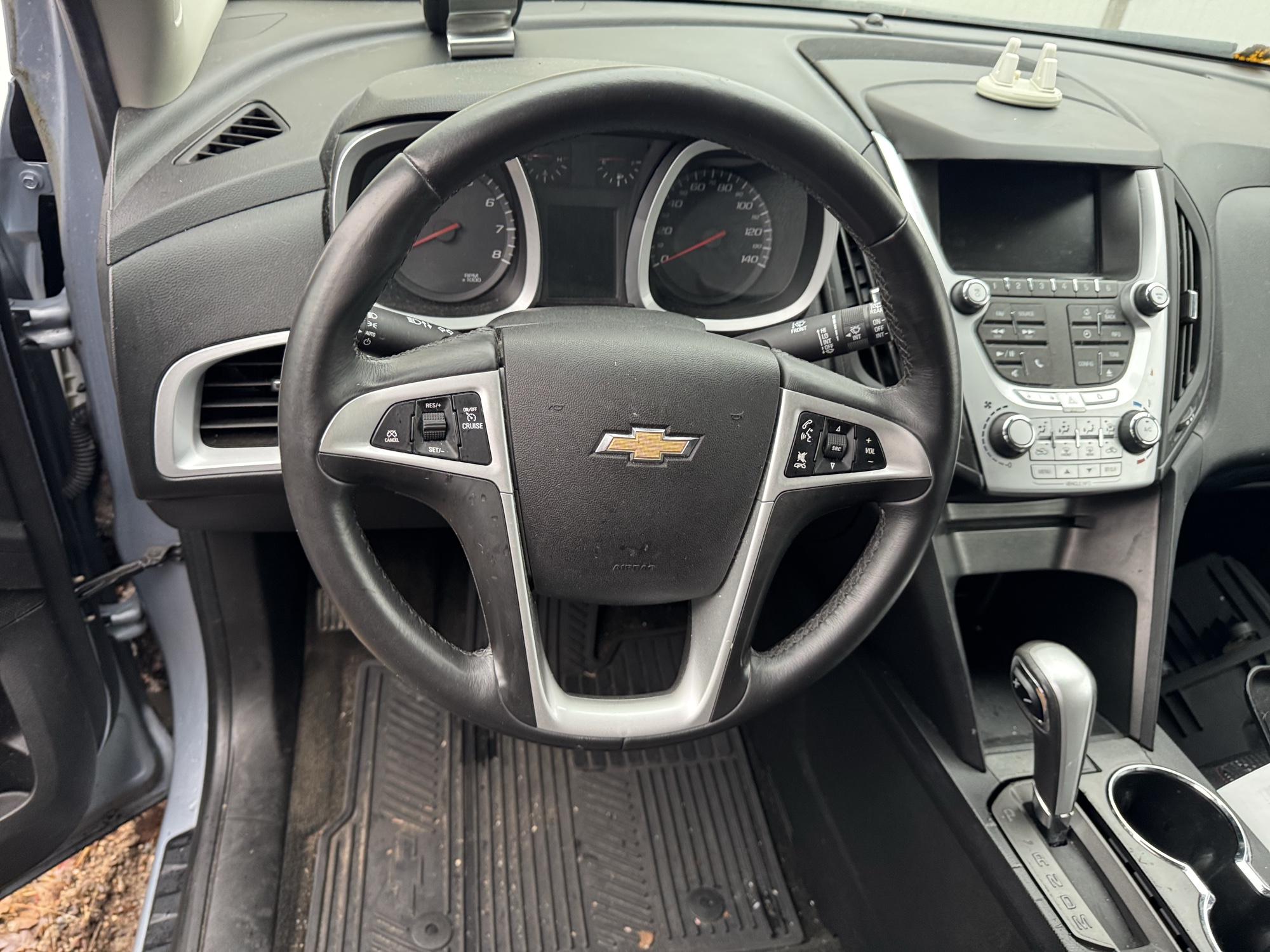 2014 chevrolet equinox 1lt-2wd with 85899 miles for sale near Elk River, Minnesota 106929_36_steering_wheel.jpg