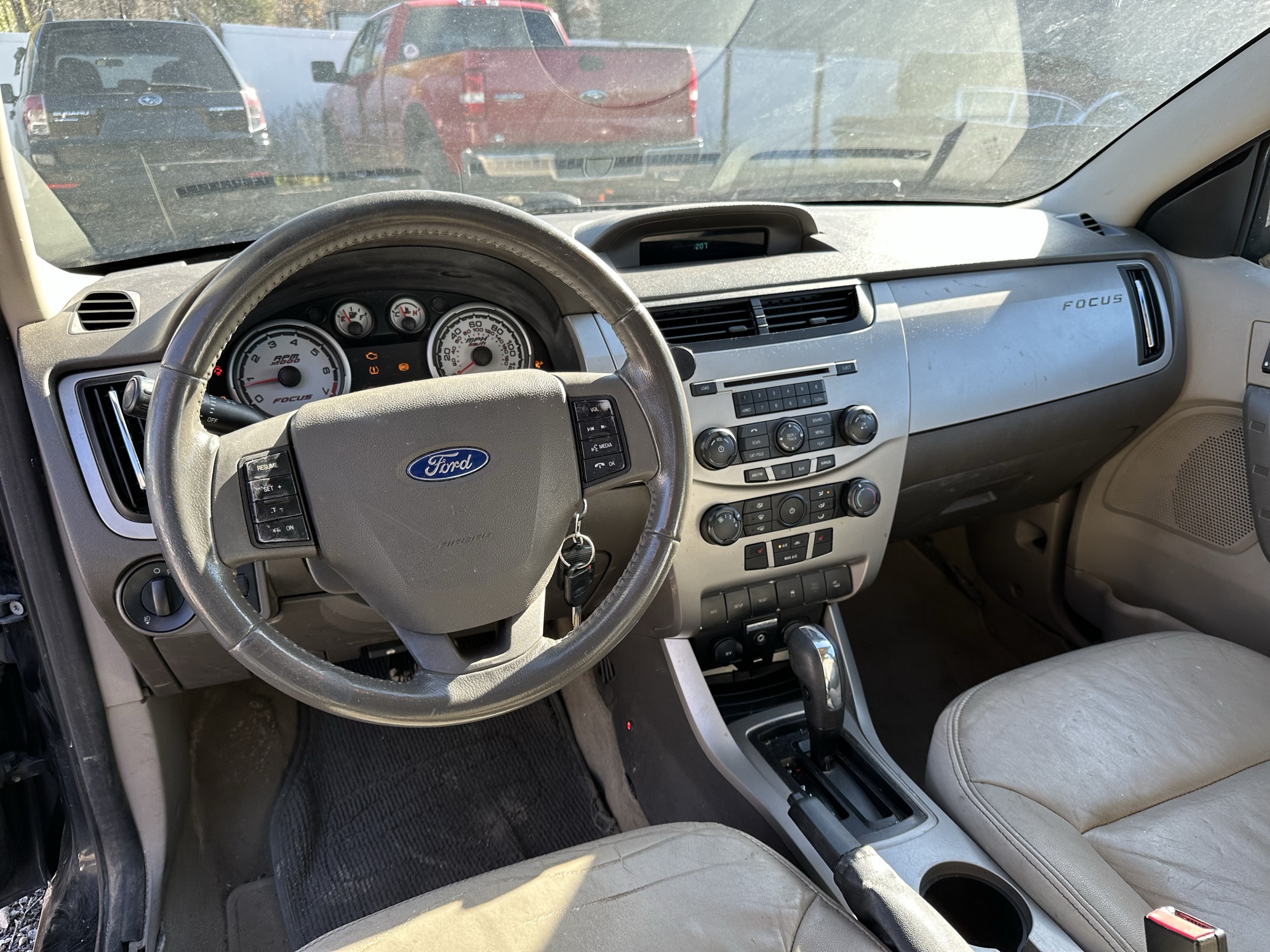 2009 ford focus ses-sedan with 214252 miles for sale near Elk River, Minnesota 106931_33_dash_from_driver.jpg
