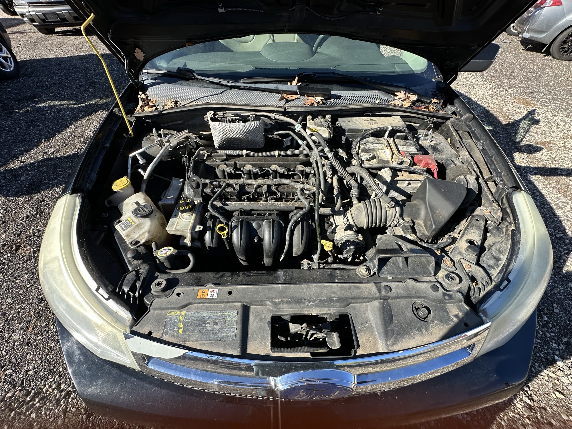 2009 ford focus ses-sedan with 214252 miles for sale near Elk River, Minnesota 106931_49_engine_bay.jpg