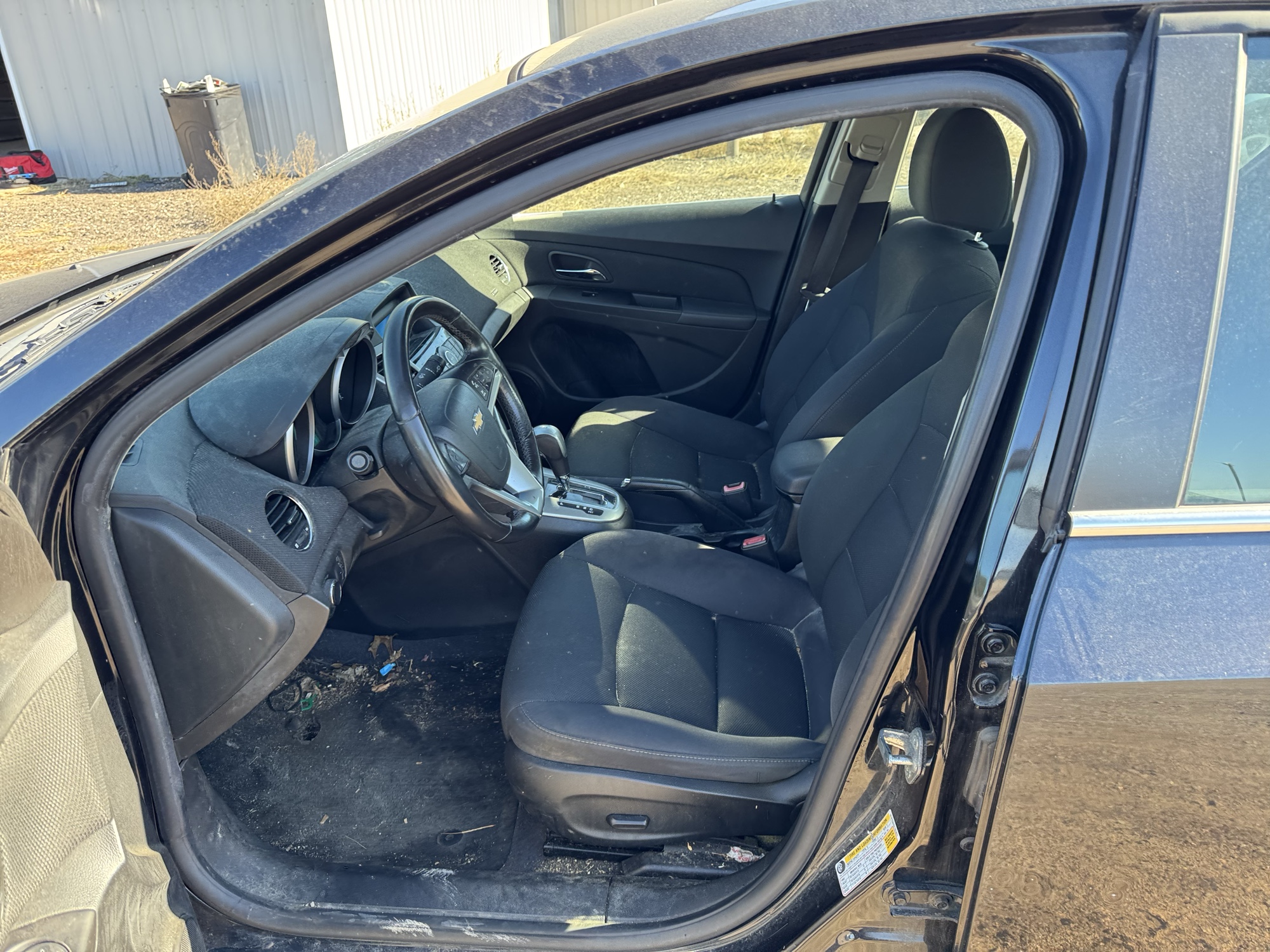 2012 chevrolet cruze 1lt with 232839 miles for sale near Elk River, Minnesota 106935_22_driver_seat.jpg