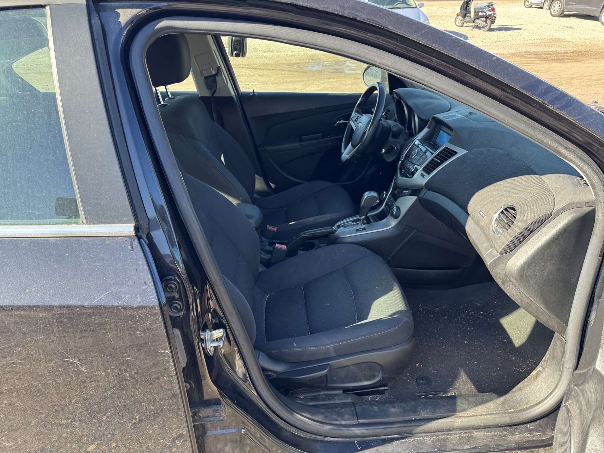 2012 chevrolet cruze 1lt with 232839 miles for sale near Elk River, Minnesota 106935_31_passenger_seat.jpg