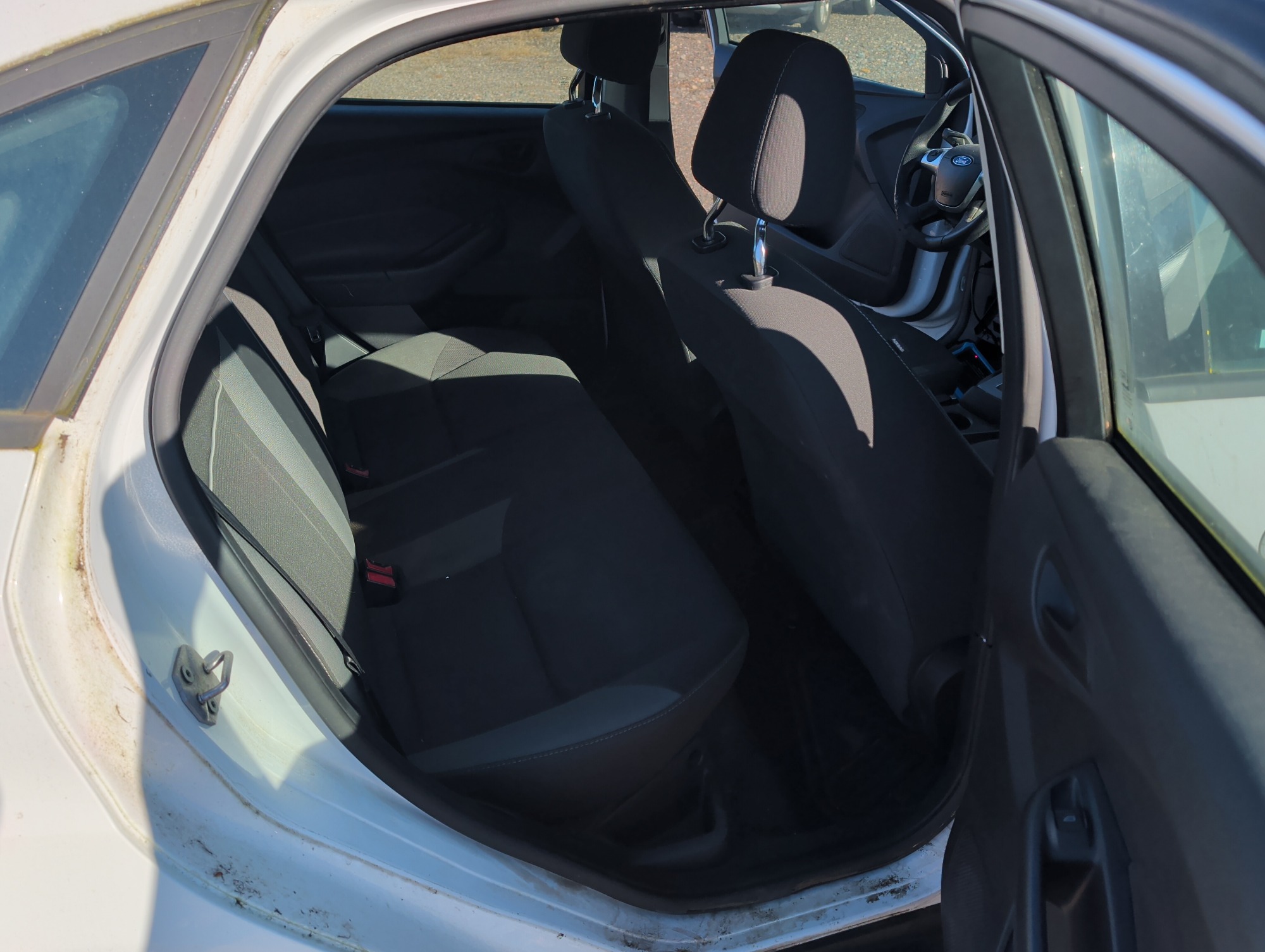 2012 ford focus se-sedan with 261316 miles for sale near Elk River, Minnesota 106936_28_pass_rear_seat.jpg