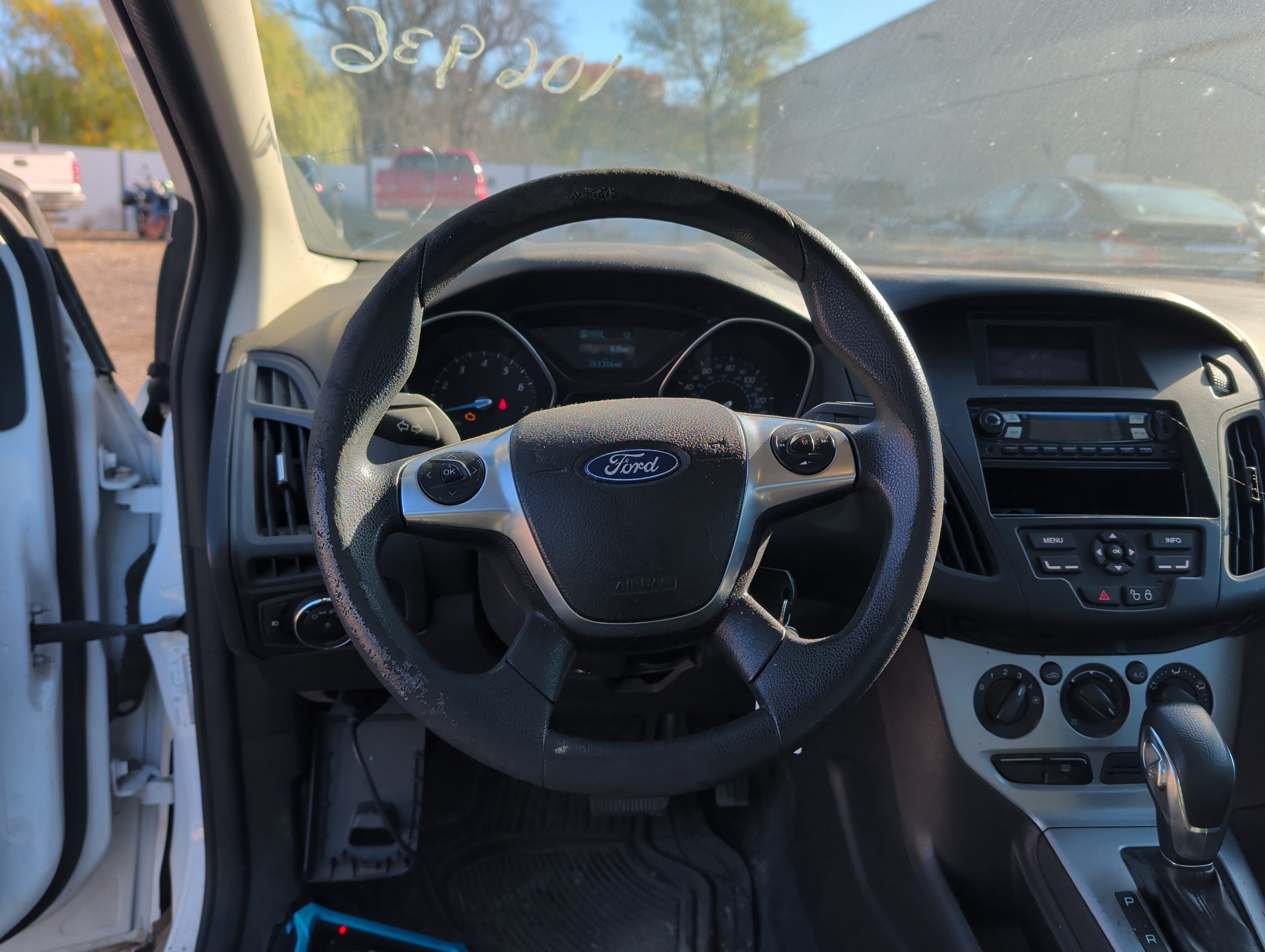 2012 ford focus se-sedan with 261316 miles for sale near Elk River, Minnesota 106936_33_dash_from_driver.jpg