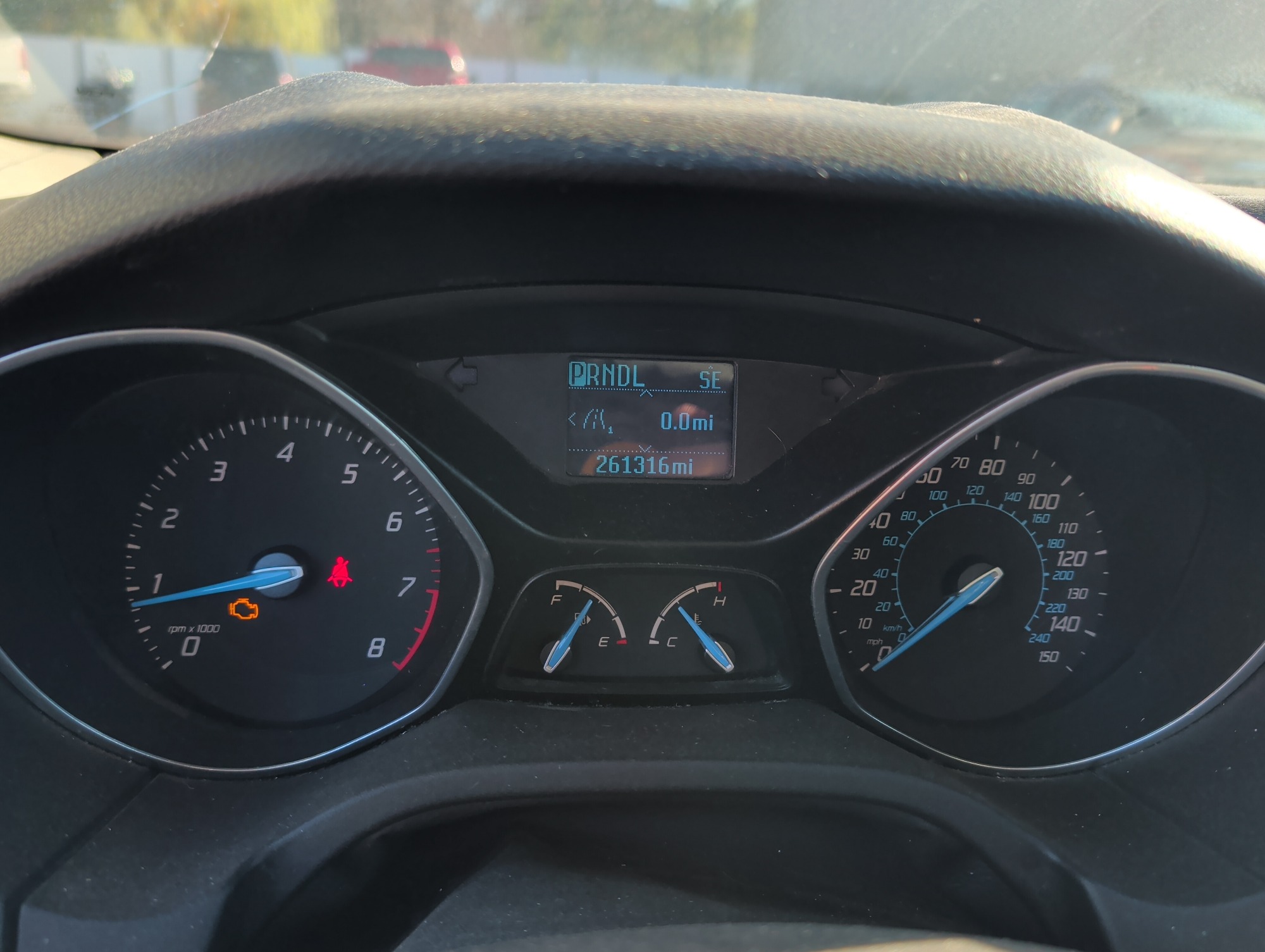 2012 ford focus se-sedan with 261316 miles for sale near Elk River, Minnesota 106936_43_gauge_cluster.jpg