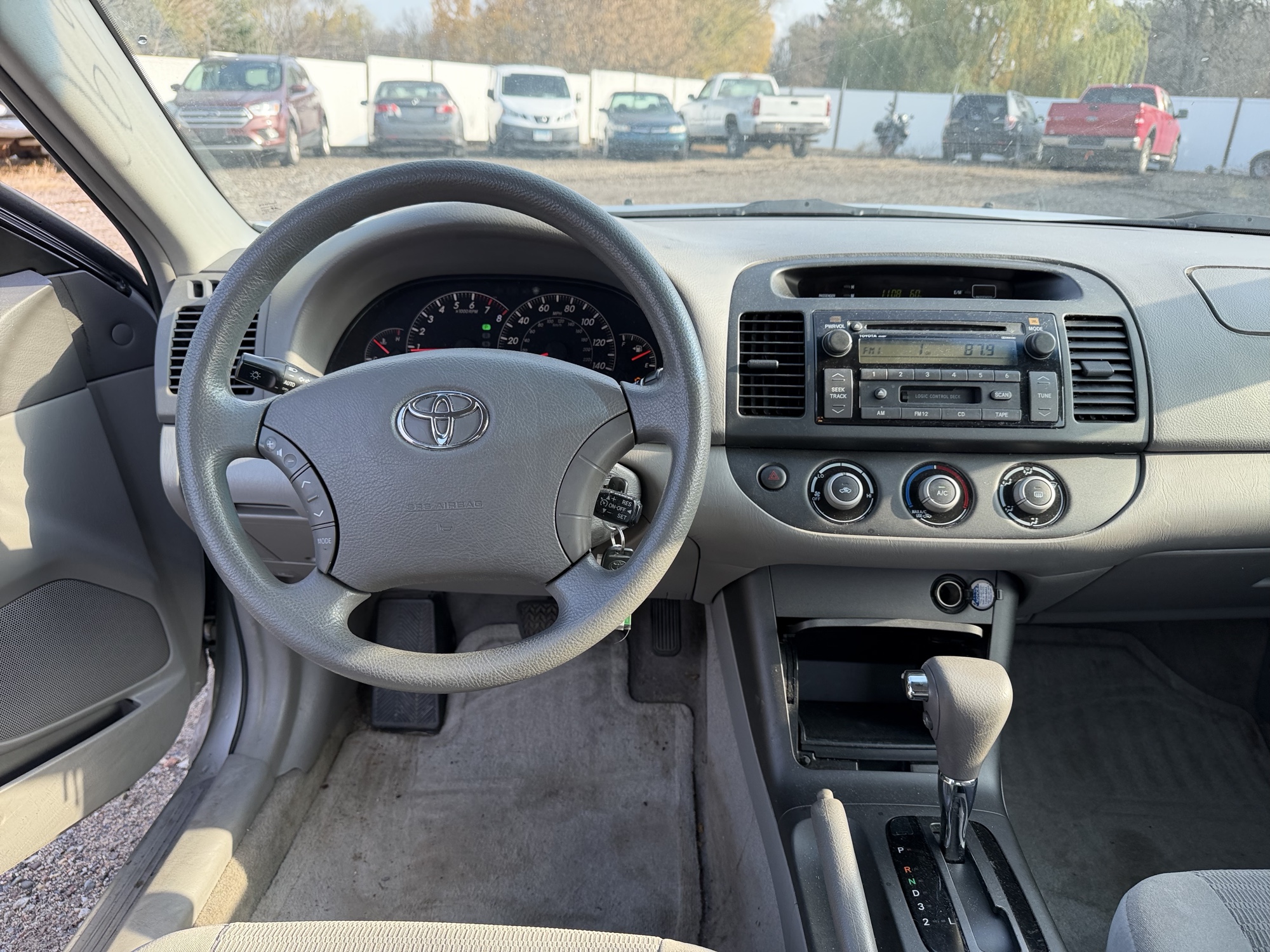 2005 toyota camry le with 145231 miles for sale near Elk River, Minnesota 106937_33_dash_from_driver.jpg