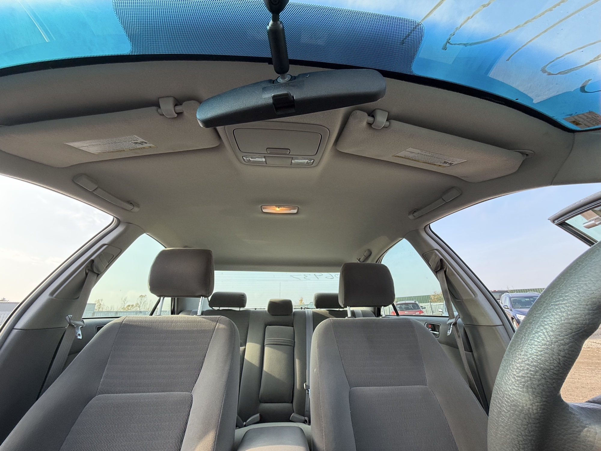 2005 toyota camry le with 145231 miles for sale near Elk River, Minnesota 106937_35_headliner_sunroof.jpg