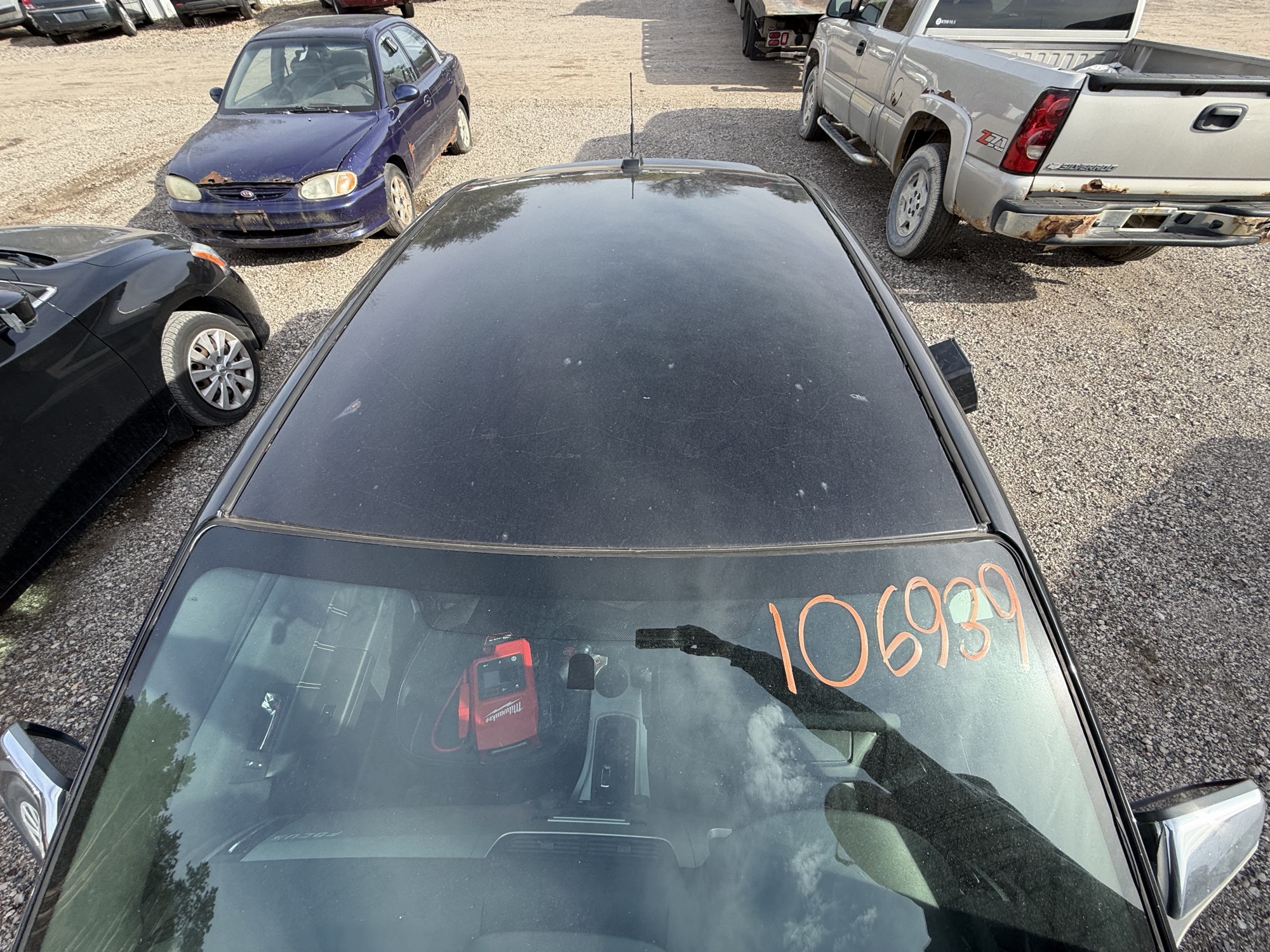 2010 ford focus sel-sedan with 180168 miles for sale near Elk River, Minnesota 106939_11_roof.jpg