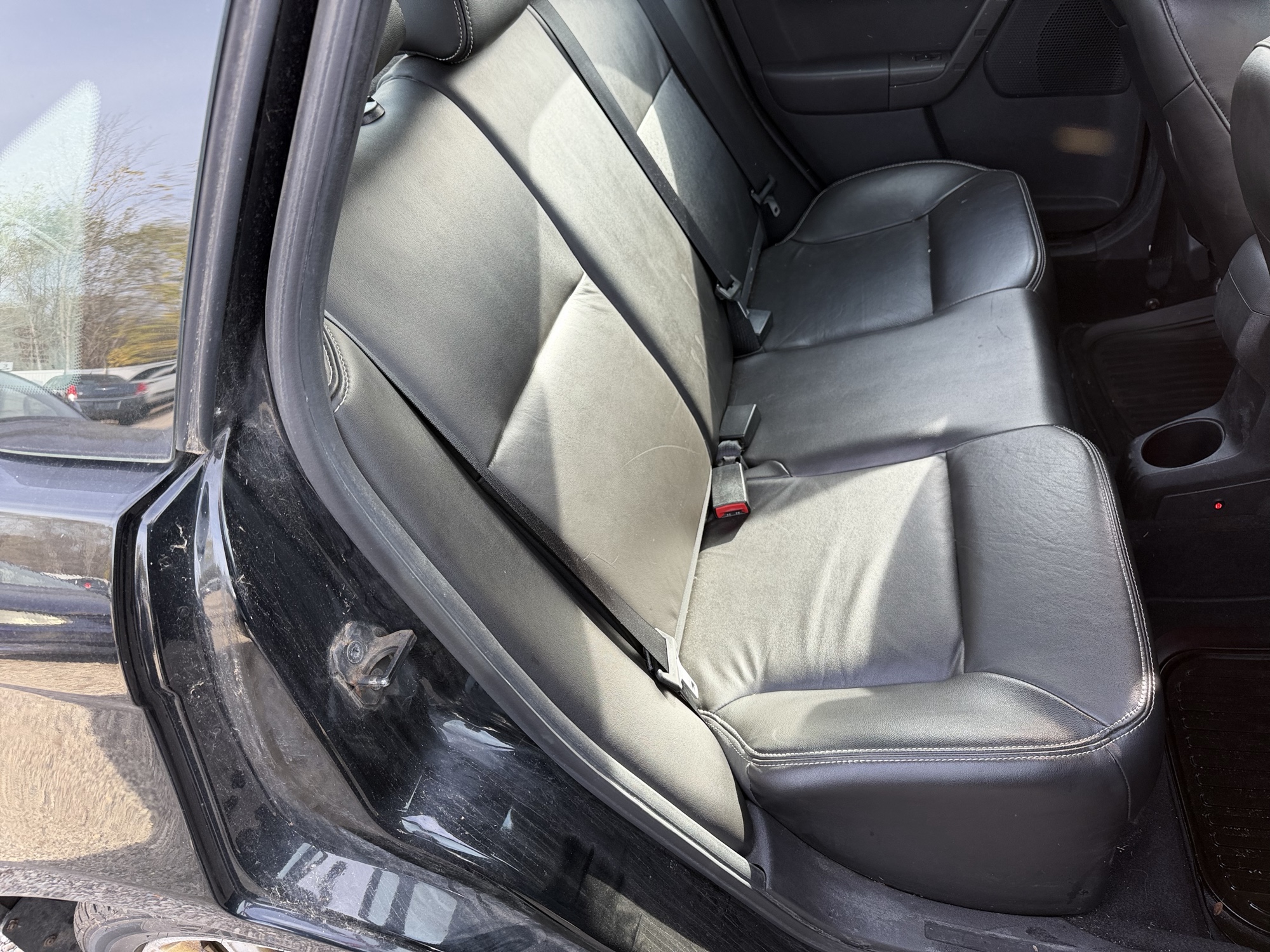 2010 ford focus sel-sedan with 180168 miles for sale near Elk River, Minnesota 106939_28_pass_rear_seat.jpg
